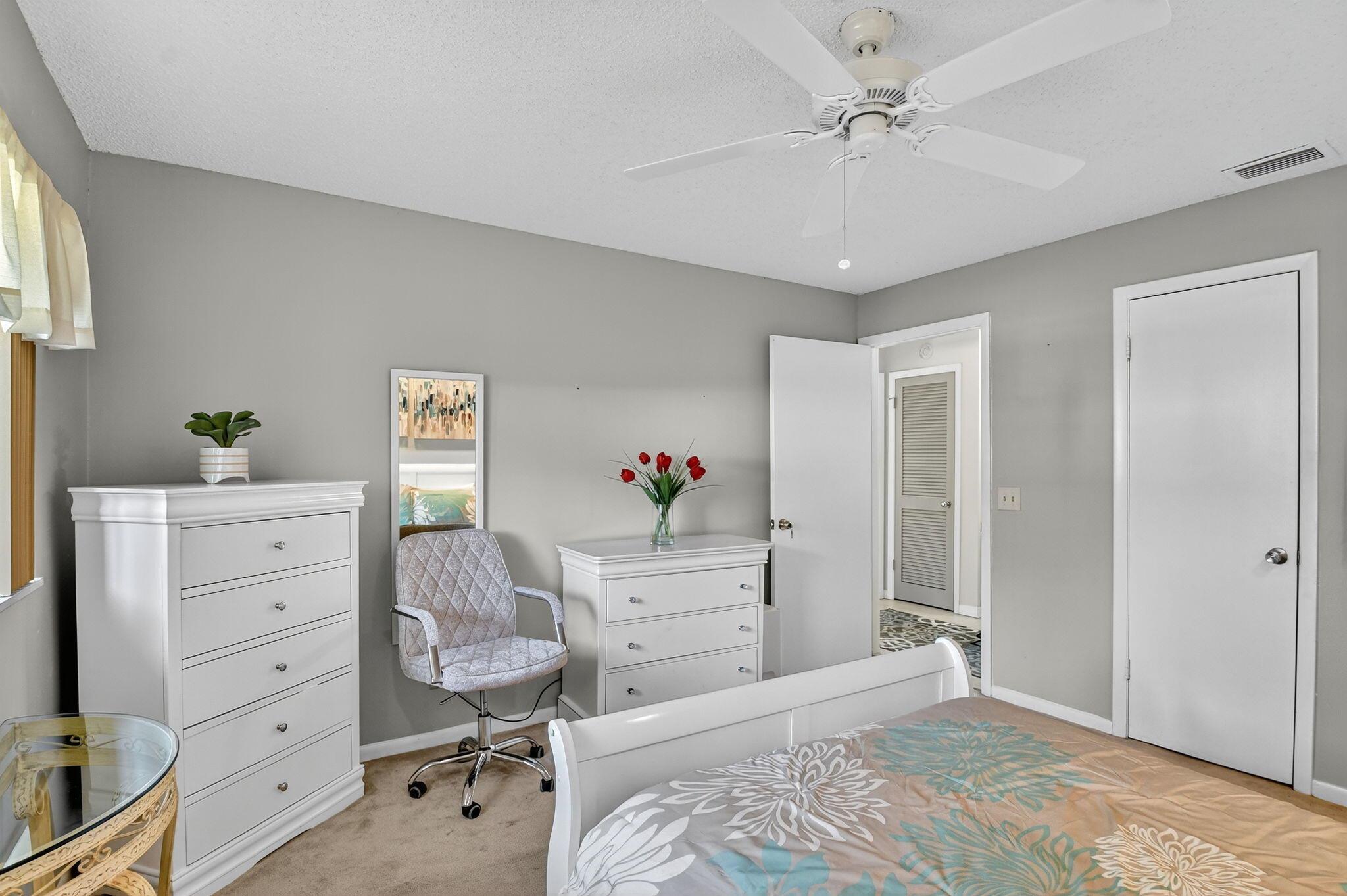 FOUNTAINS OF PALM BEACH C - Residential