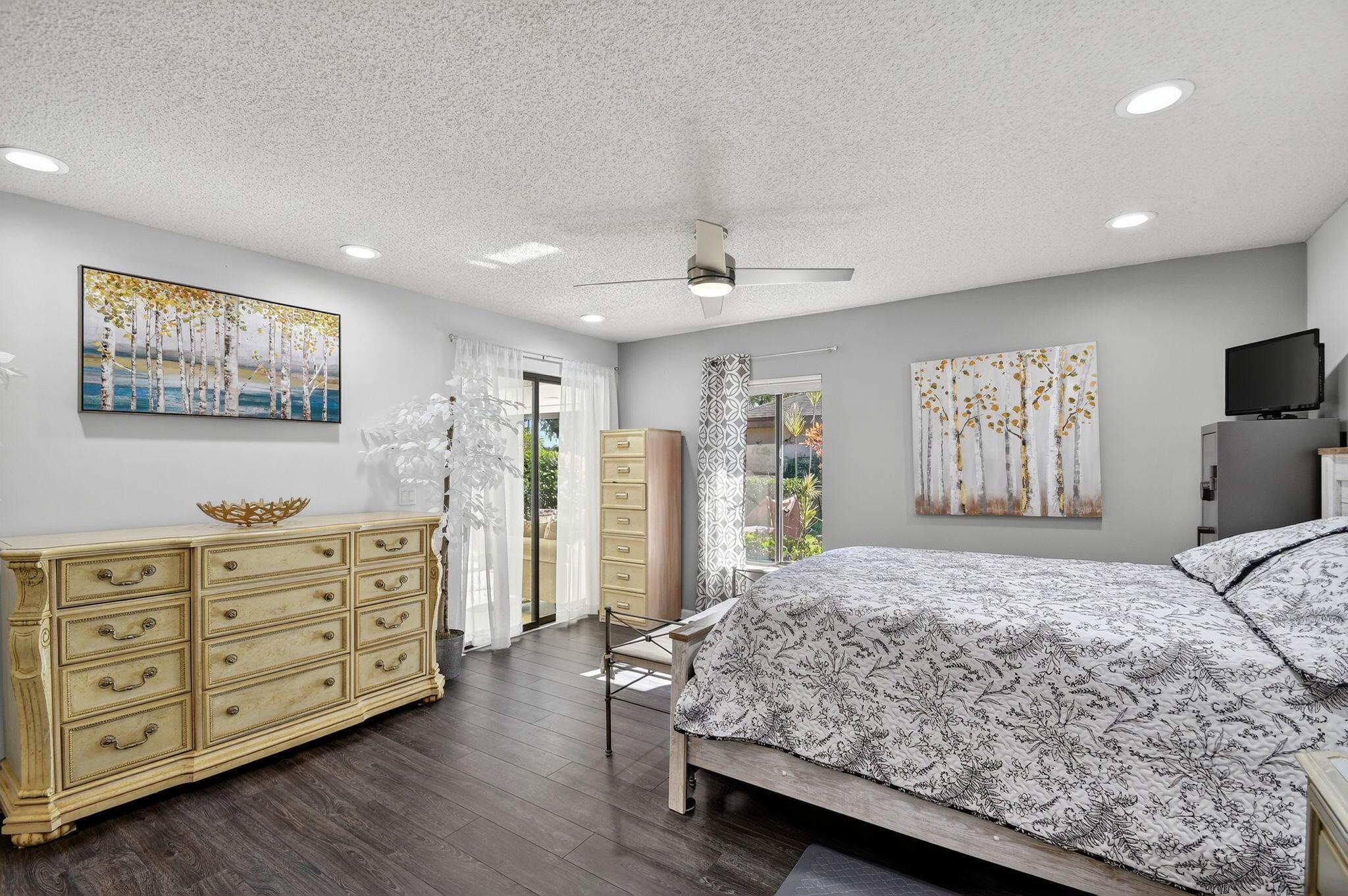 FOUNTAINS OF PALM BEACH C - Residential