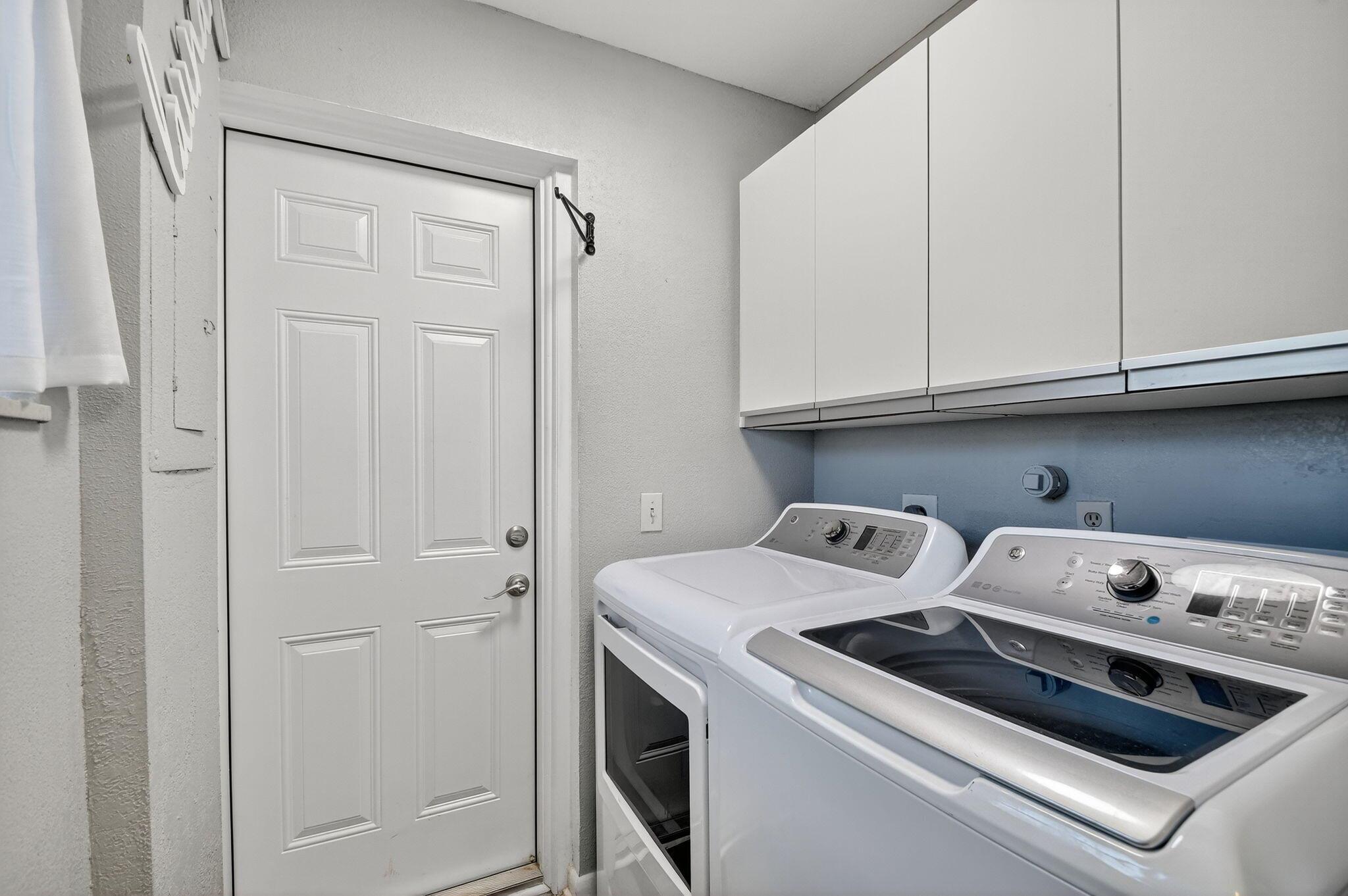 FOUNTAINS OF PALM BEACH C - Residential