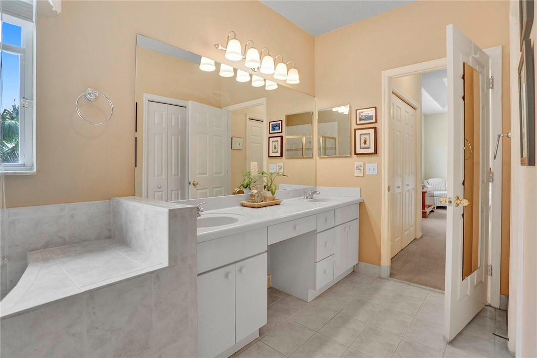 The Lakes At Pembroke 142 - Residential