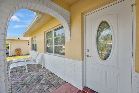 A home in Deerfield Beach