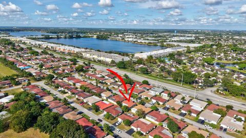 A home in Deerfield Beach