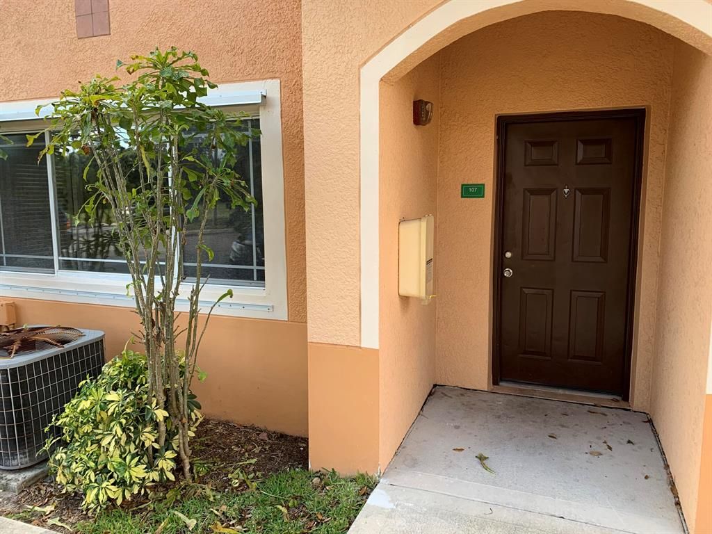 Photo of 211 SW Palm Drive #107, Port Saint Lucie, FL 34986 (MLS # R10774066)