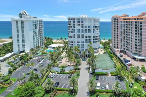 Condominium in Lauderdale By The Sea FL 1440 Ocean Blvd Blvd.jpg