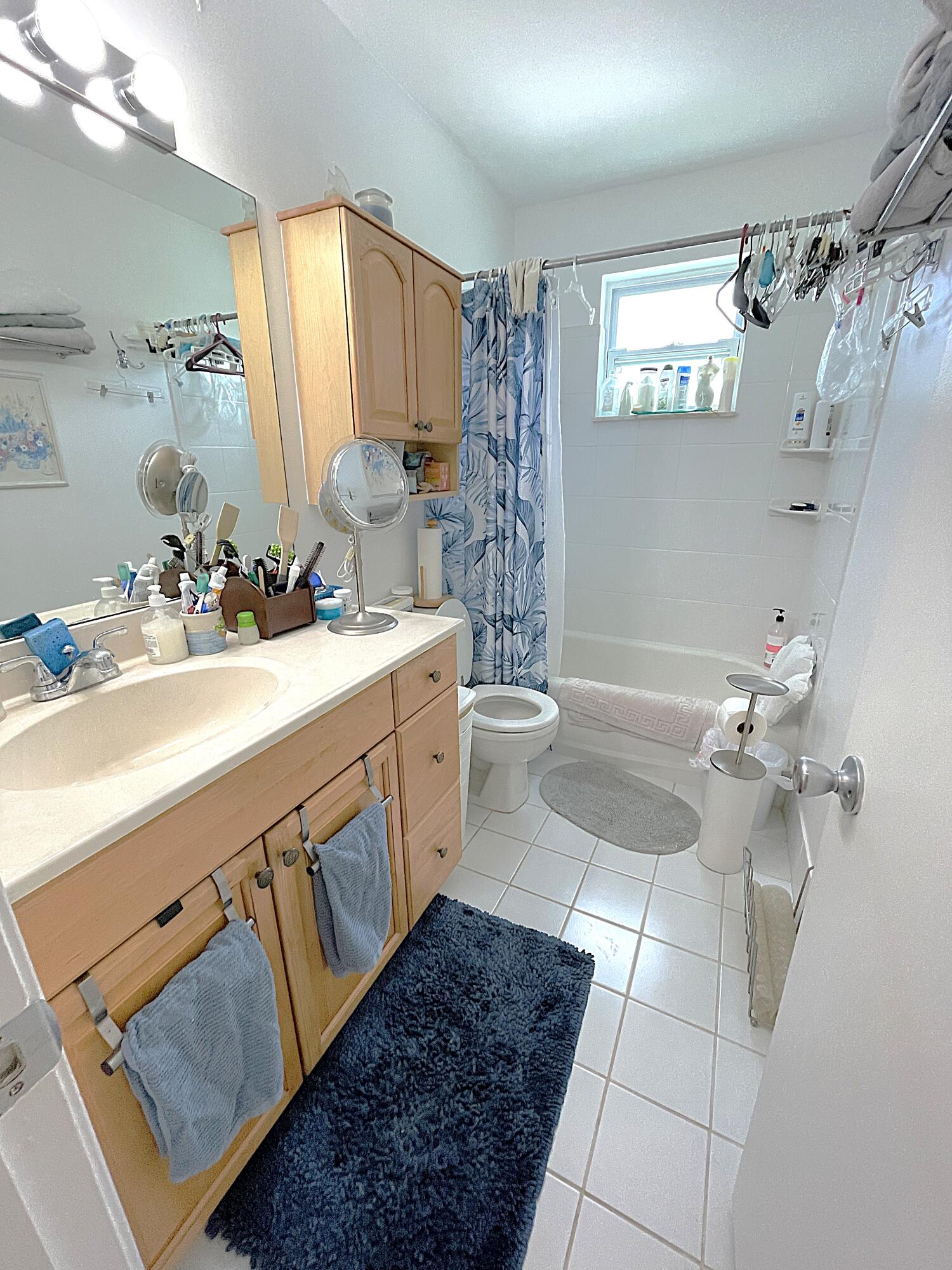 PINES OF DELRAY CONDO - Residential