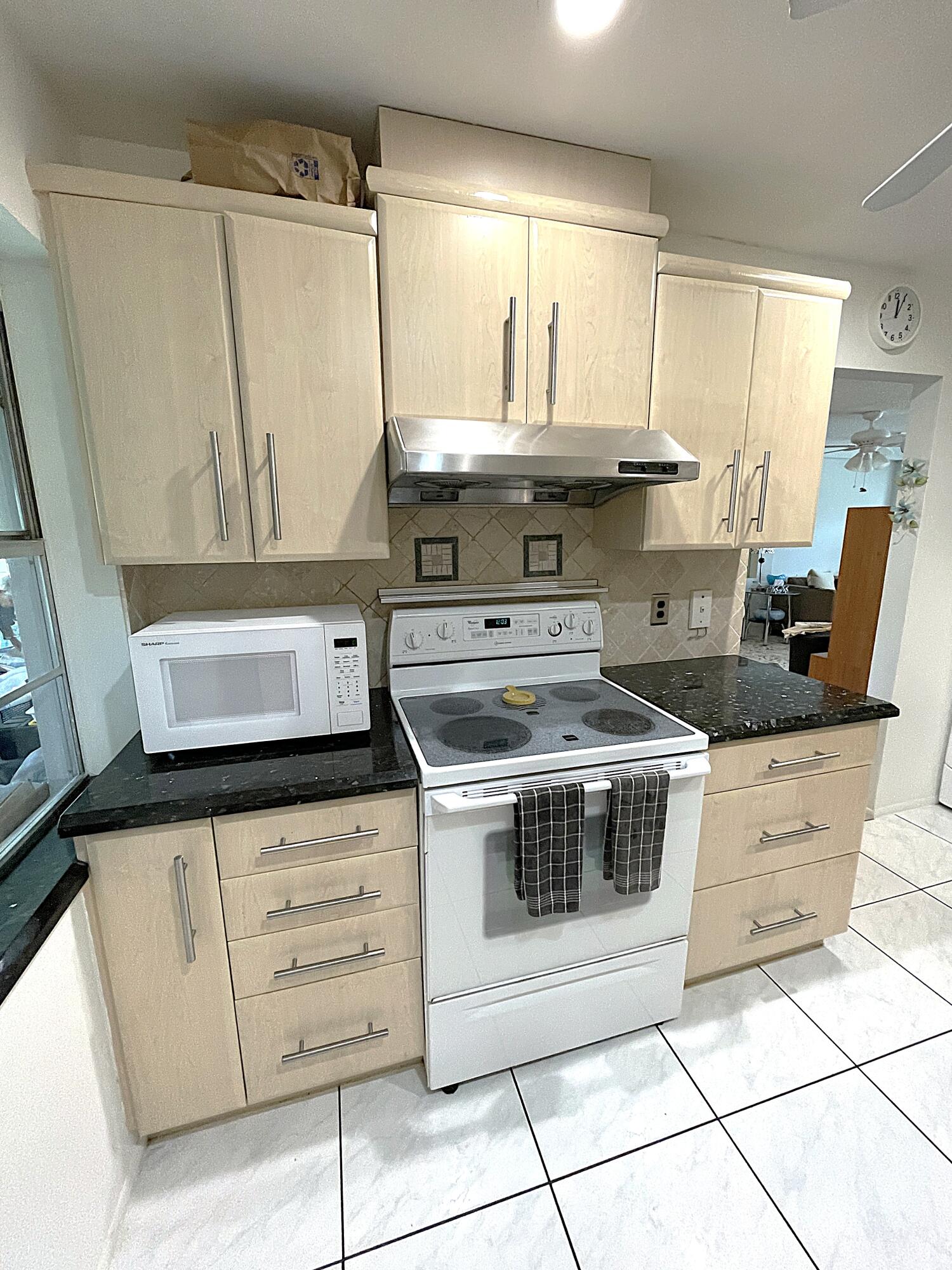 PINES OF DELRAY CONDO - Residential