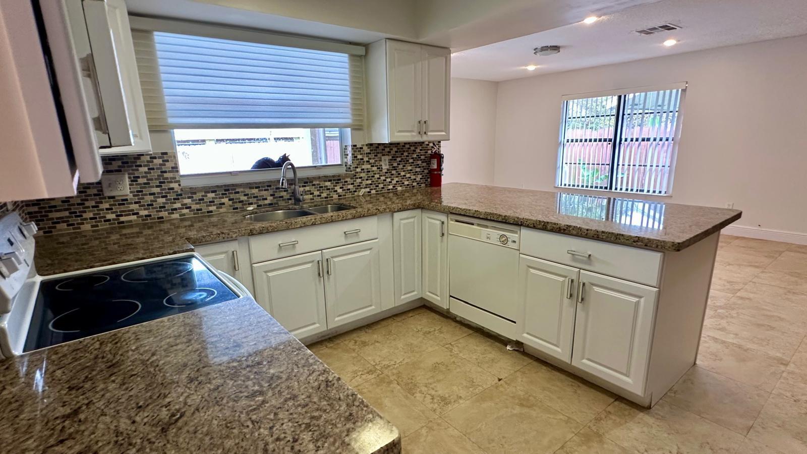 Shores Lindgren - Residential Lease