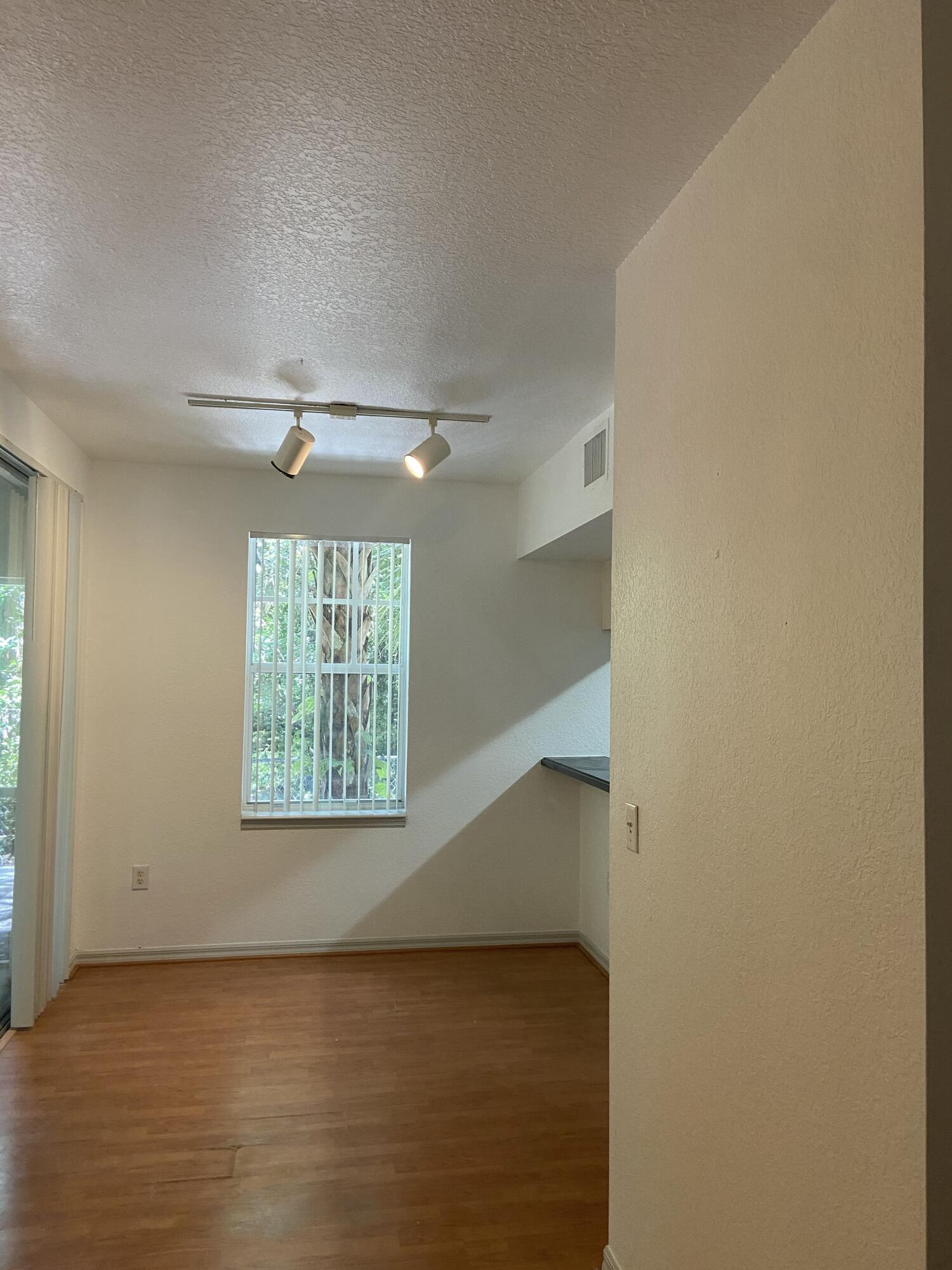 Cypress Pointe - Residential