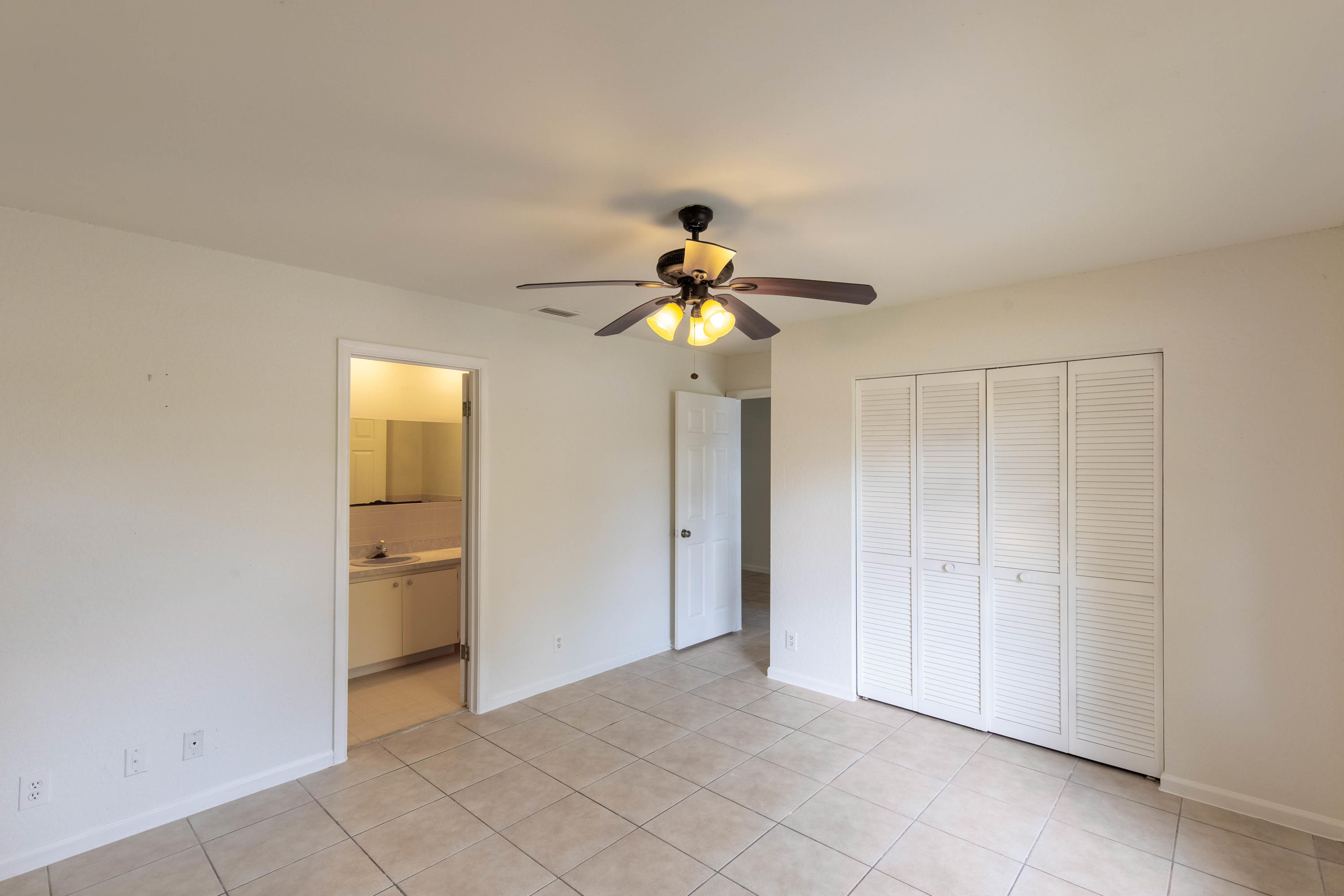 SOUTH SHORE 4 OF WELLINGTON - Residential Lease