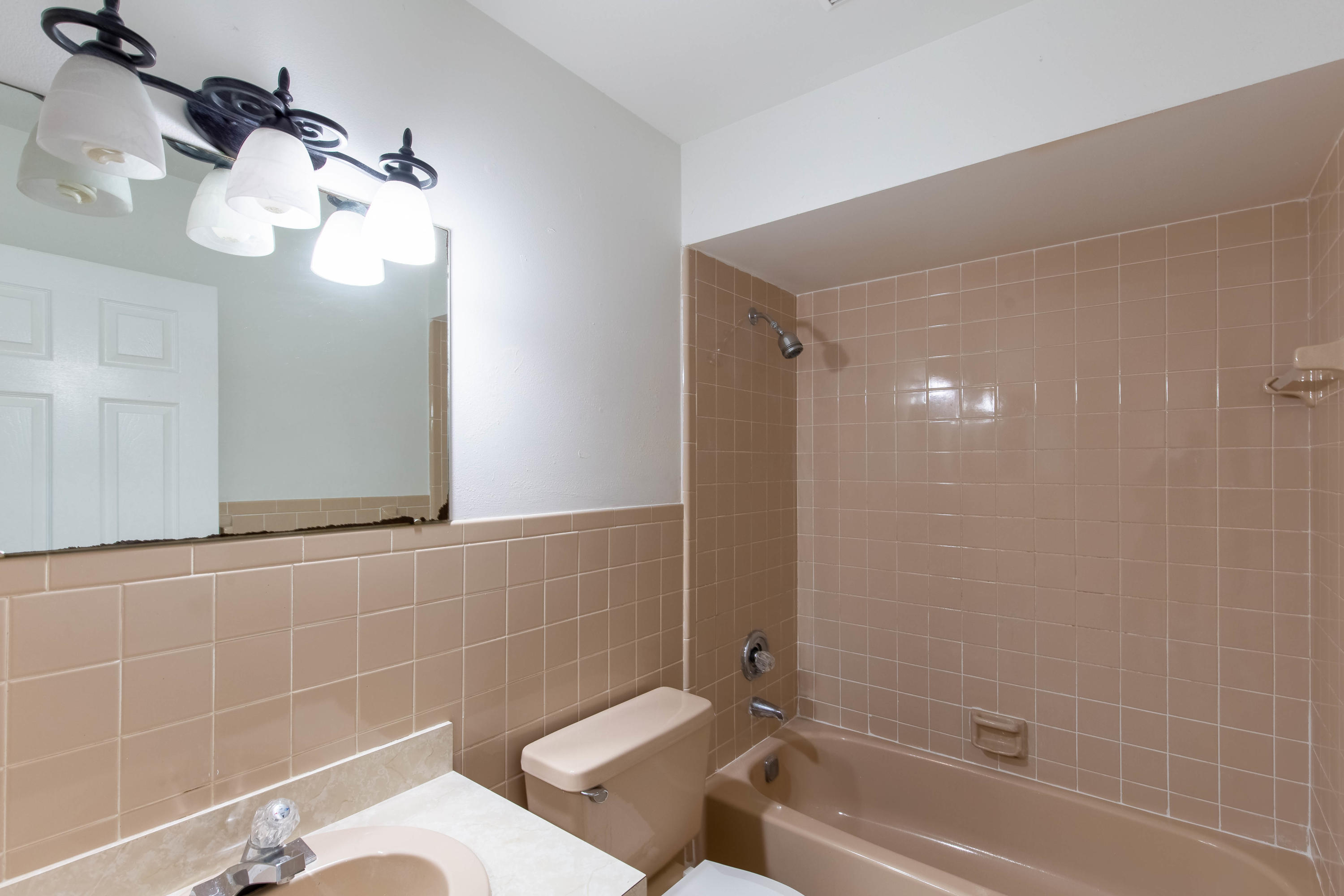 SOUTH SHORE 4 OF WELLINGTON - Residential Lease