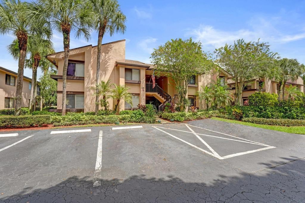 Photo of 2210 SW 92ND Terrace #2702, Davie, FL 33324 (MLS # B26059648)