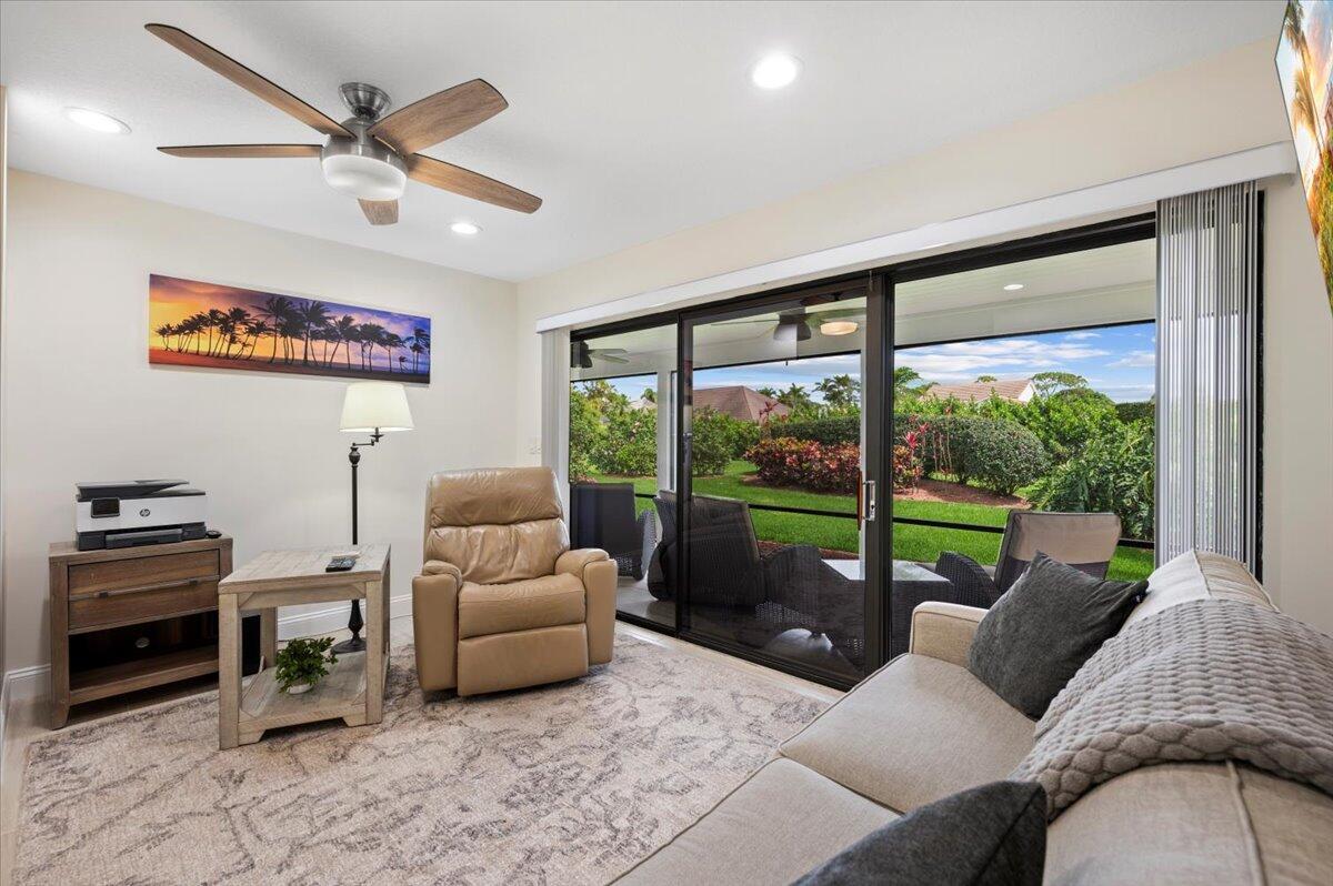 EASTPOINTE COUNTRY CLUB 8 - Residential