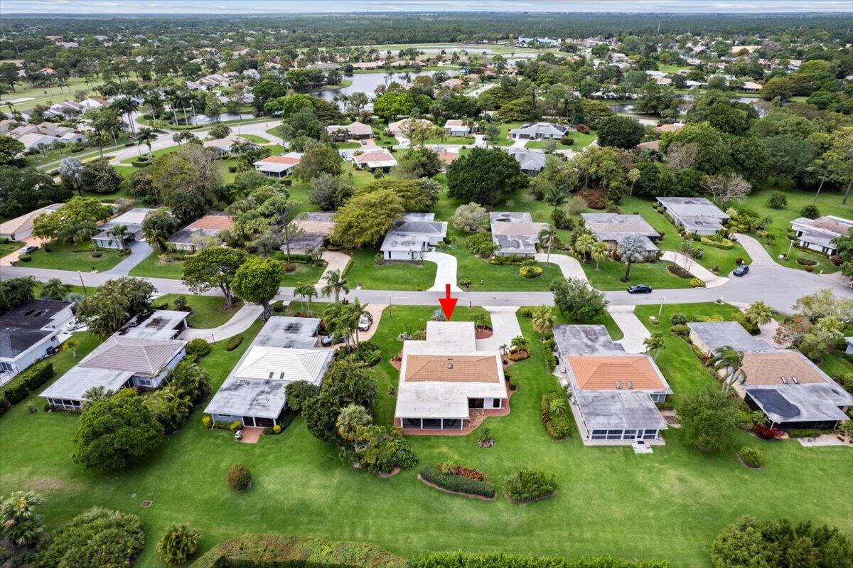 EASTPOINTE COUNTRY CLUB 8 - Residential