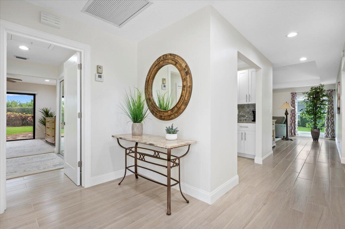 EASTPOINTE COUNTRY CLUB 8 - Residential