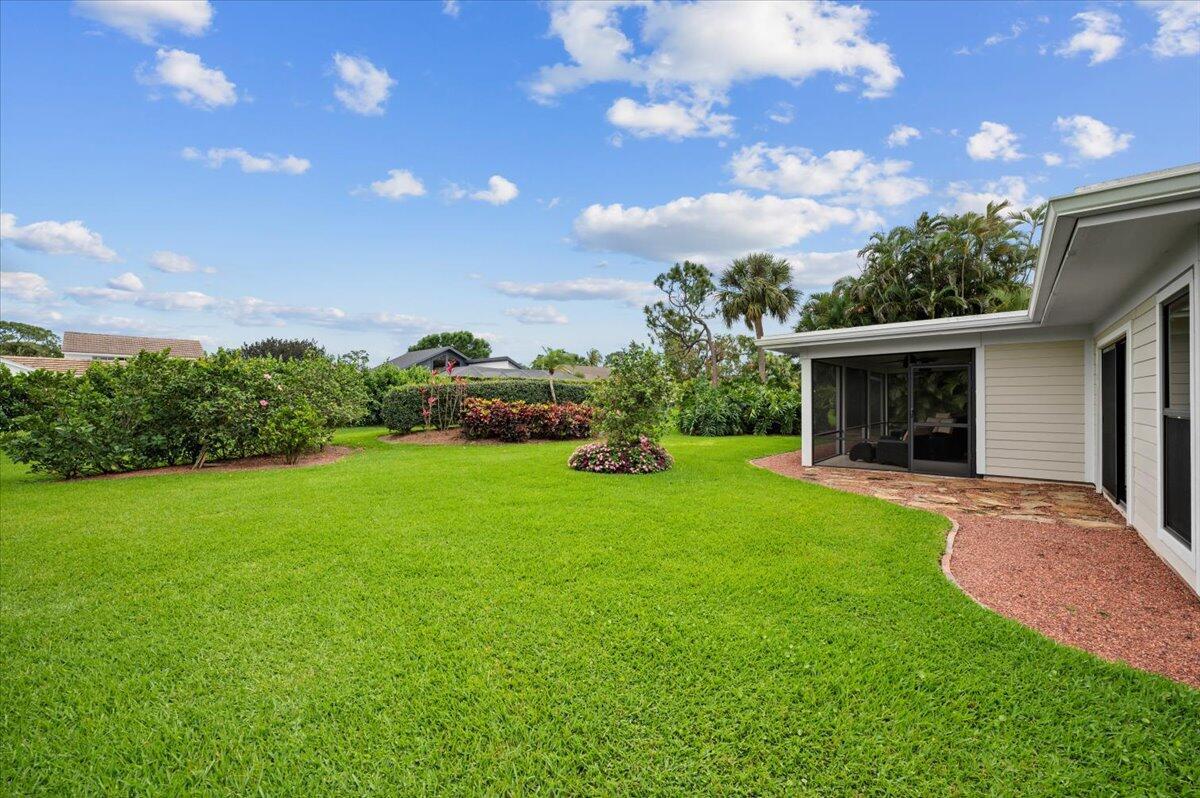 EASTPOINTE COUNTRY CLUB 8 - Residential