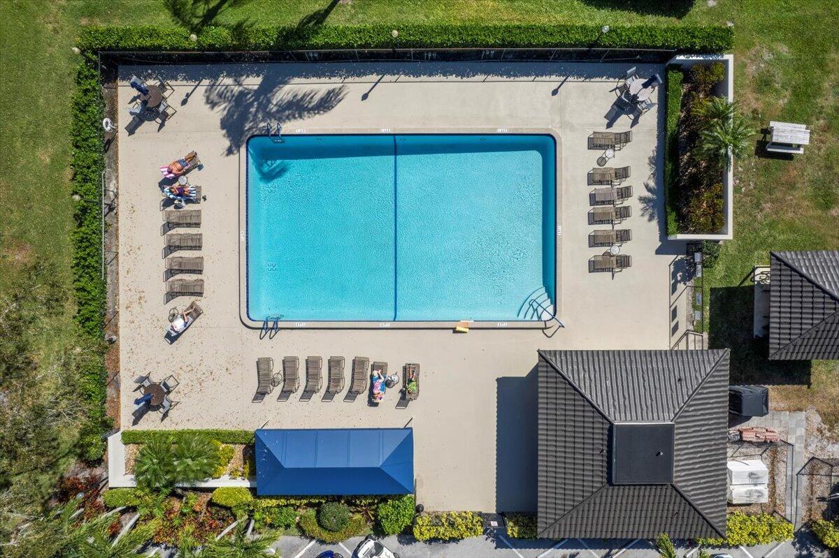 EASTPOINTE COUNTRY CLUB 8 - Residential