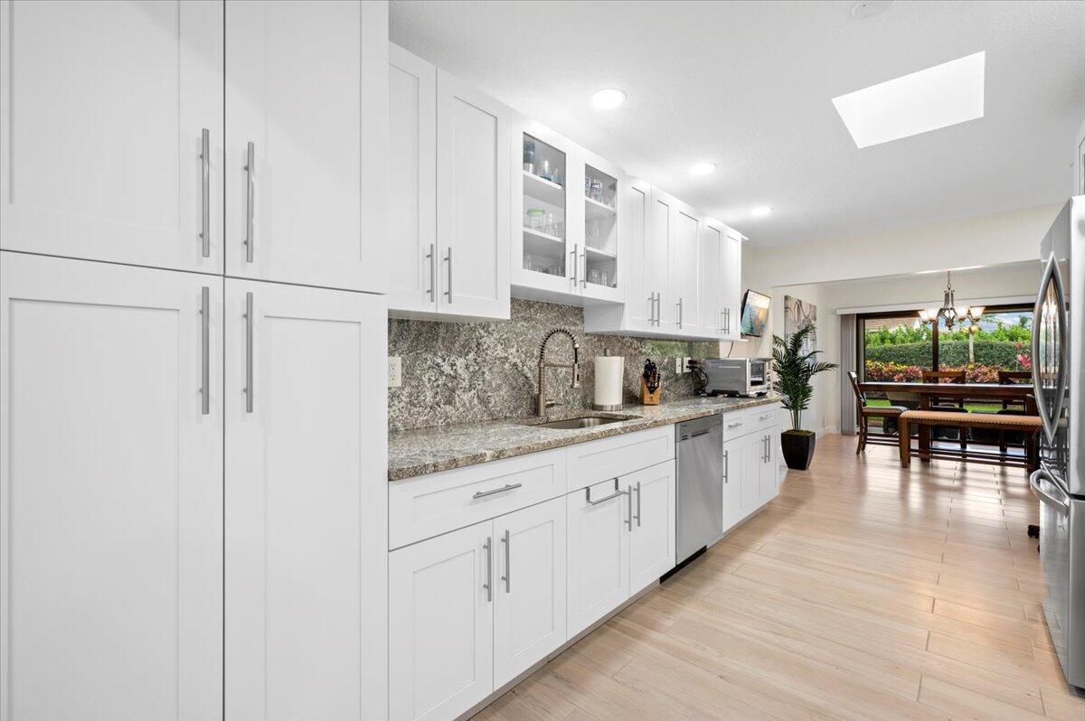 EASTPOINTE COUNTRY CLUB 8 - Residential