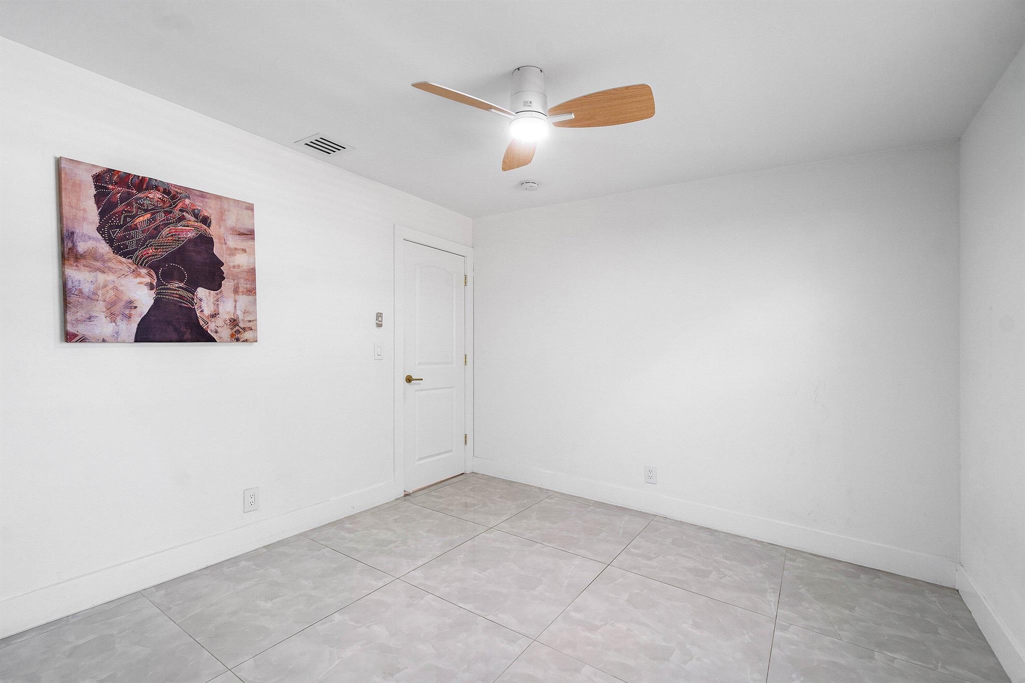 LANTANA HEIGHTS 8 - Residential Lease