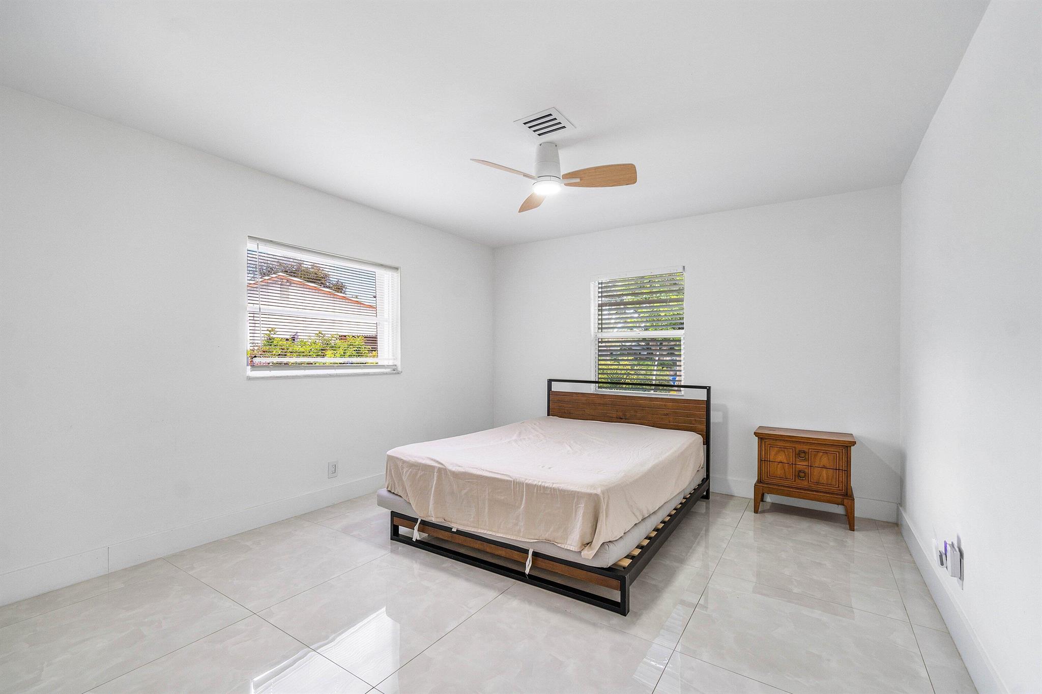 LANTANA HEIGHTS 8 - Residential Lease