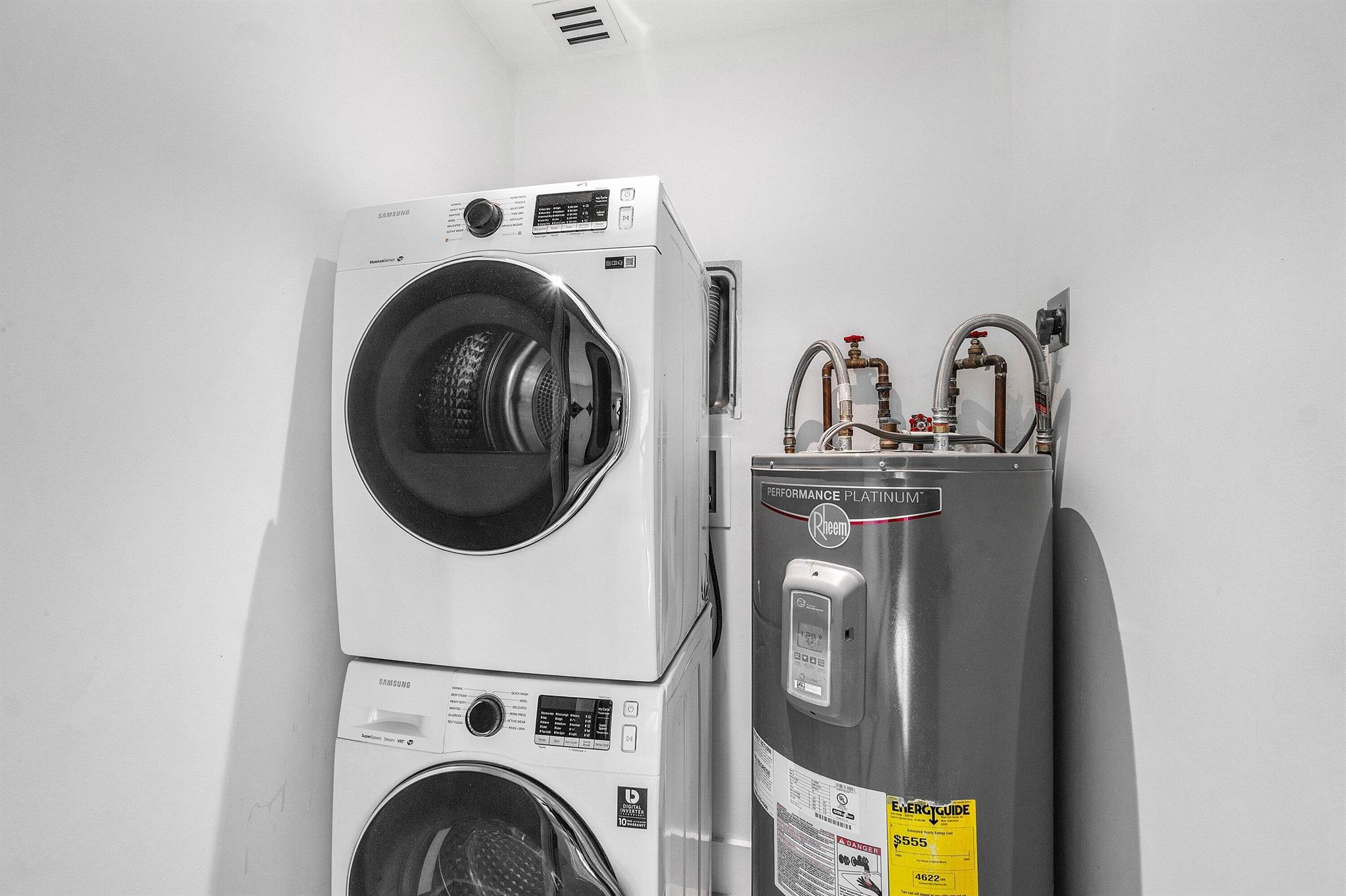 LANTANA HEIGHTS 8 - Residential Lease