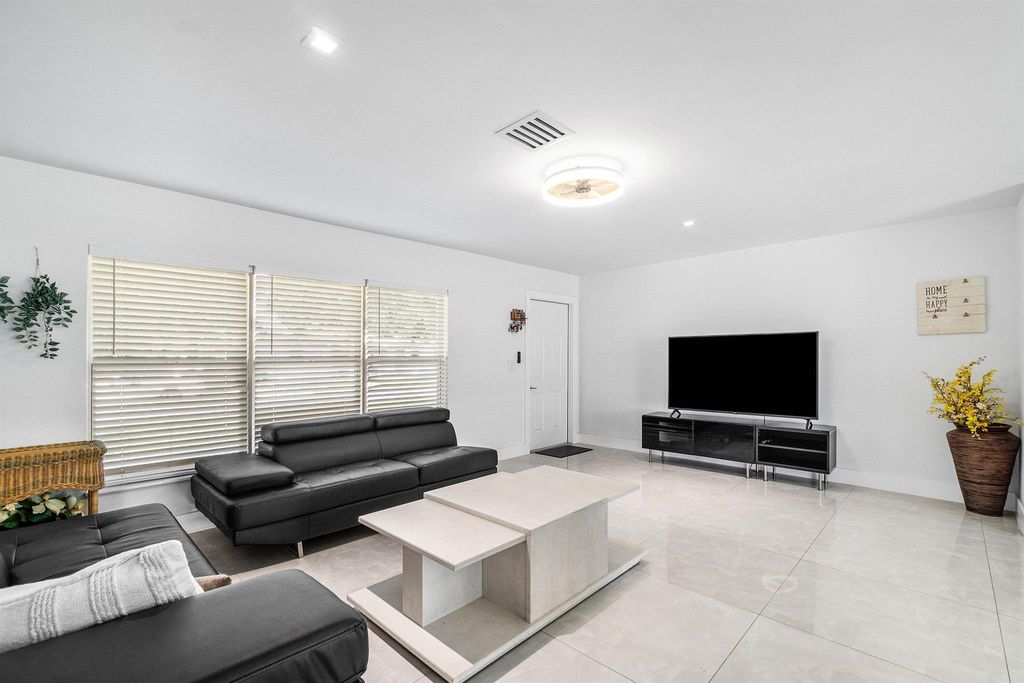 Photo of 403 S 13th Court, Lantana, FL 33462 (MLS # R11131440)