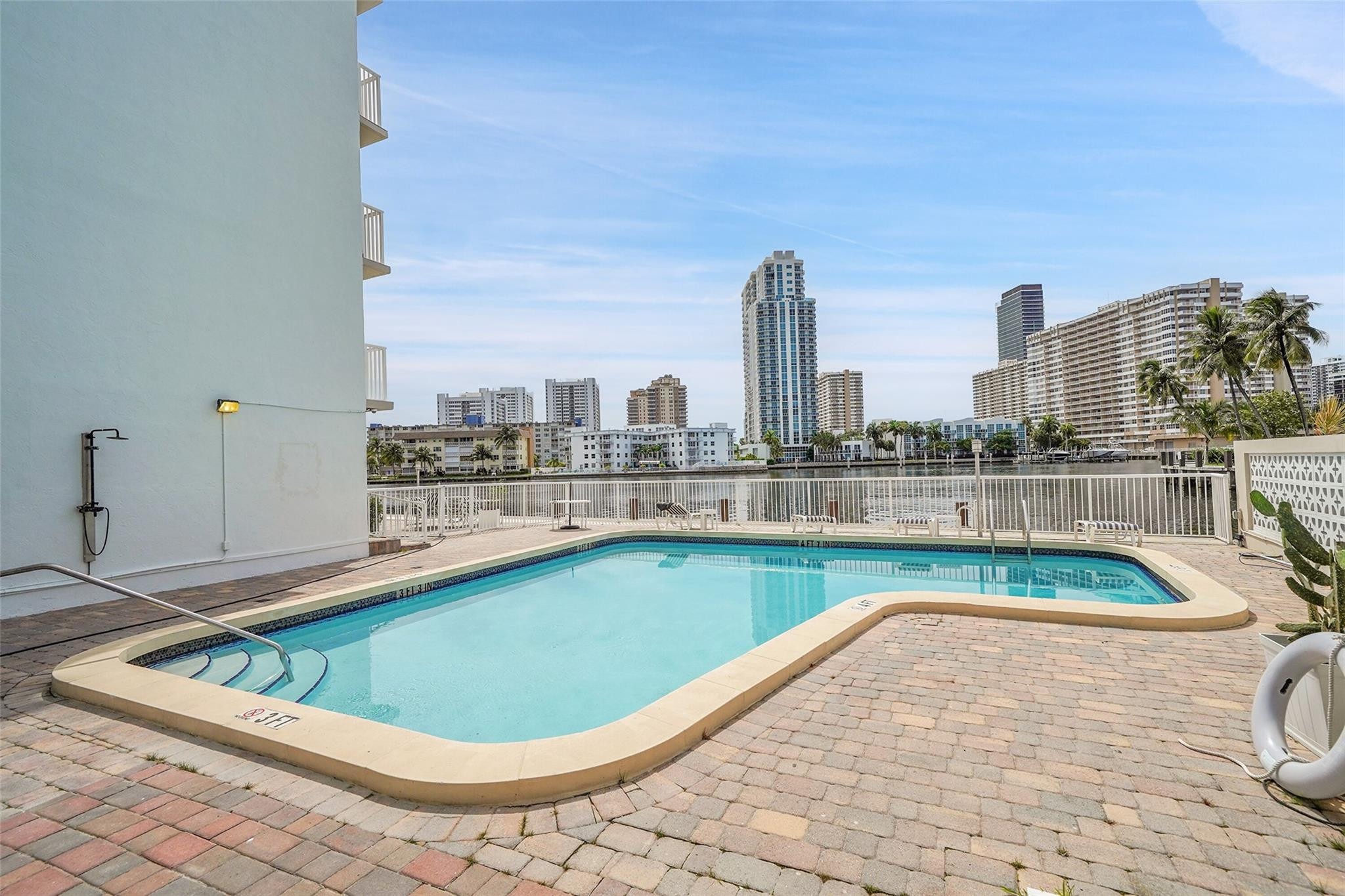 Dorsey Condos - Residential