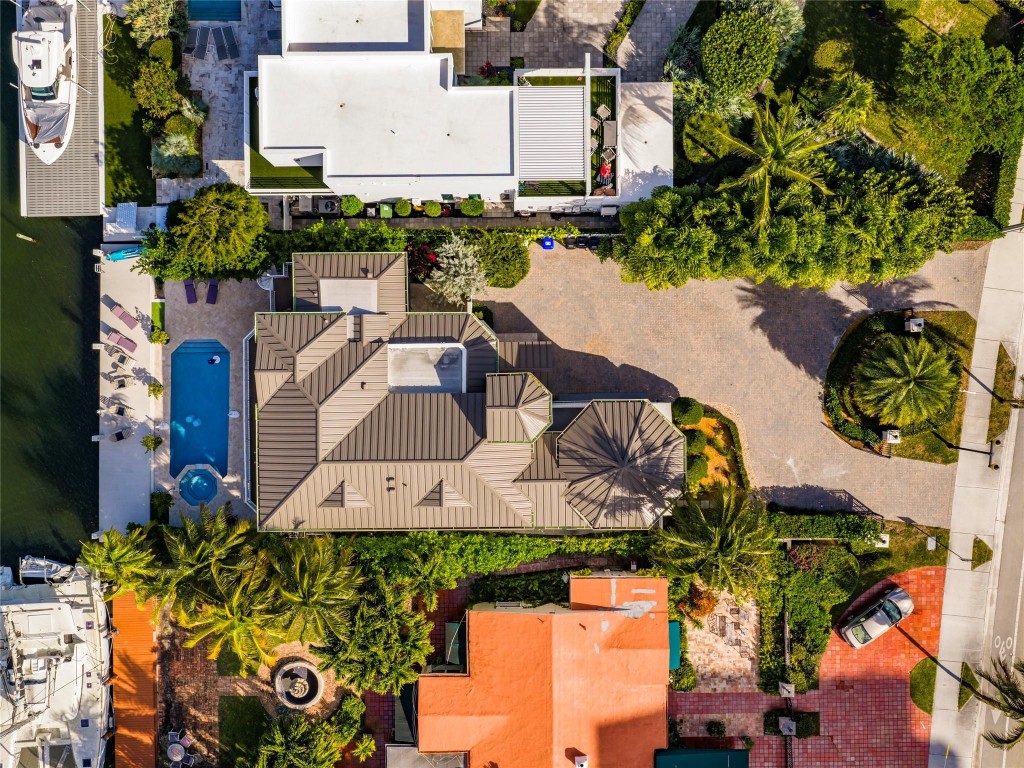 Lauderdale Shores Corr - Residential