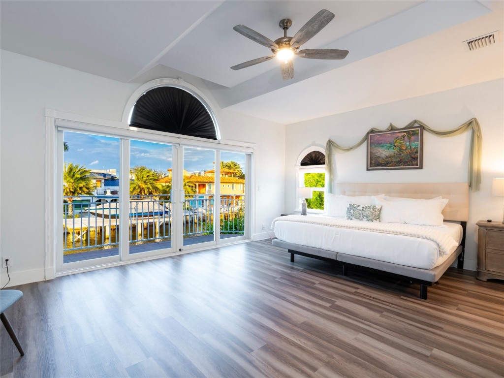 Lauderdale Shores Corr - Residential