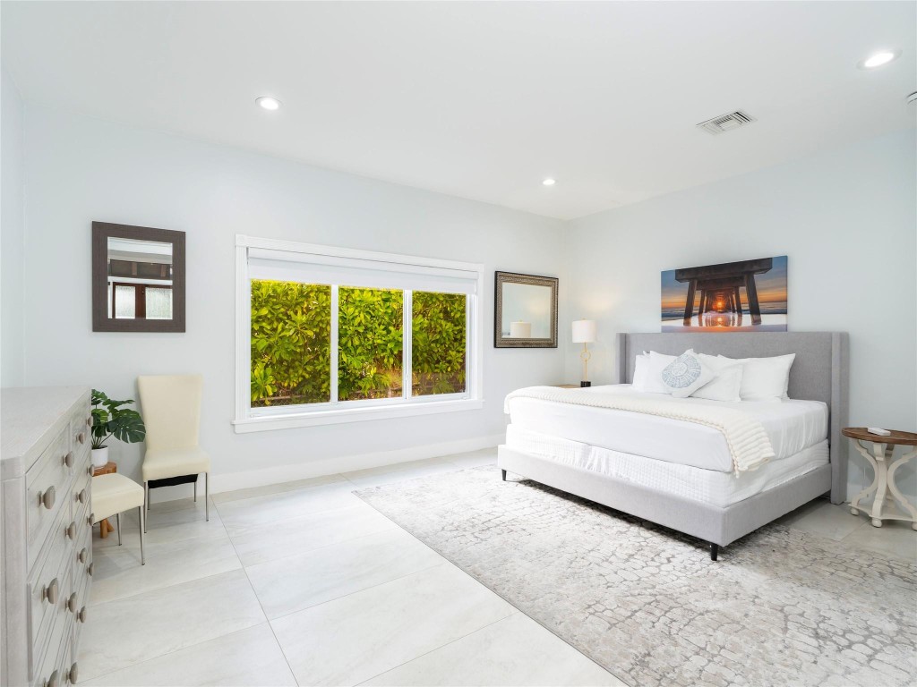 Lauderdale Shores Corr - Residential