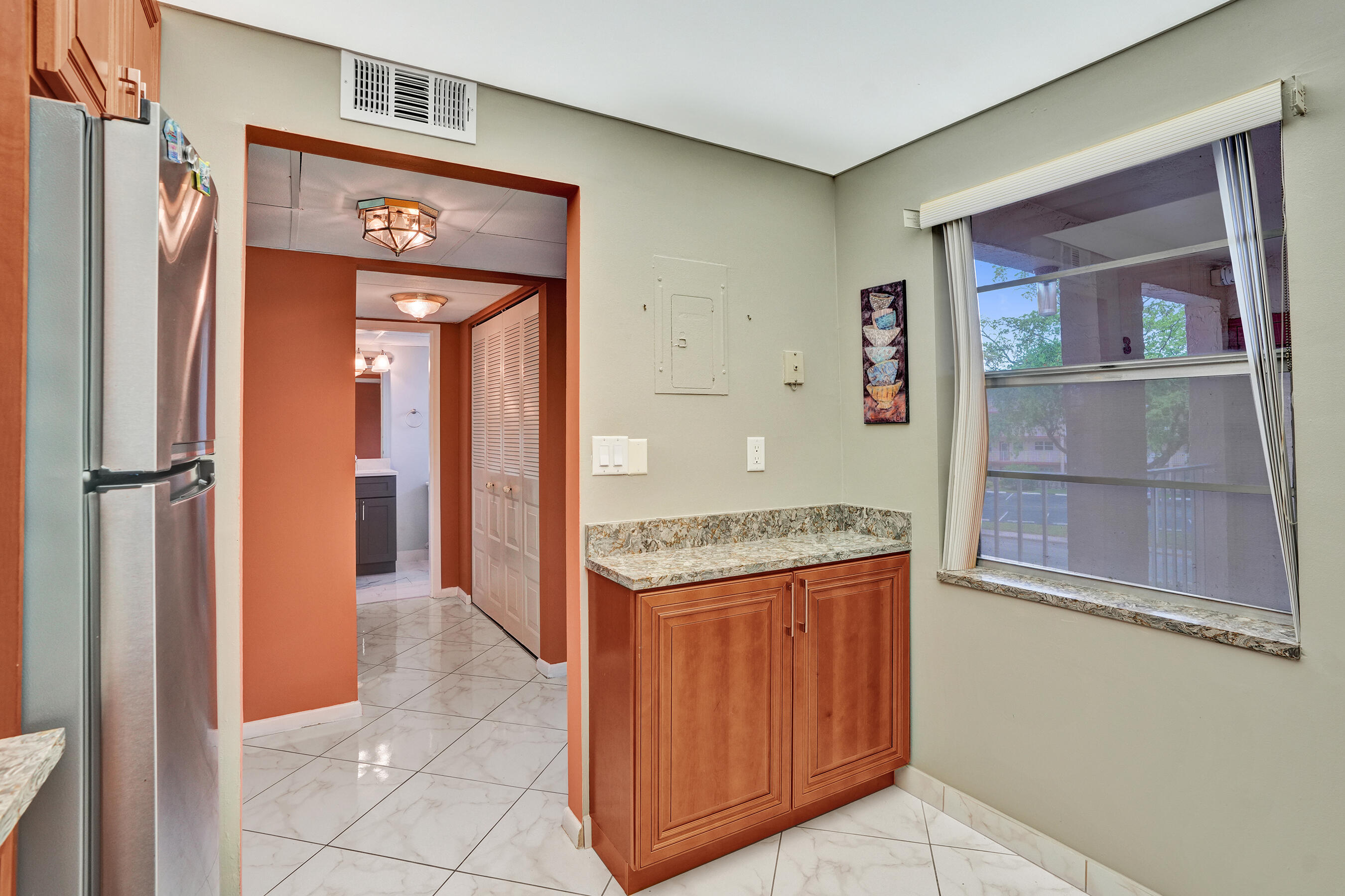 ORIOLE GOLF & TENNIS CLUB CONDO - Residential