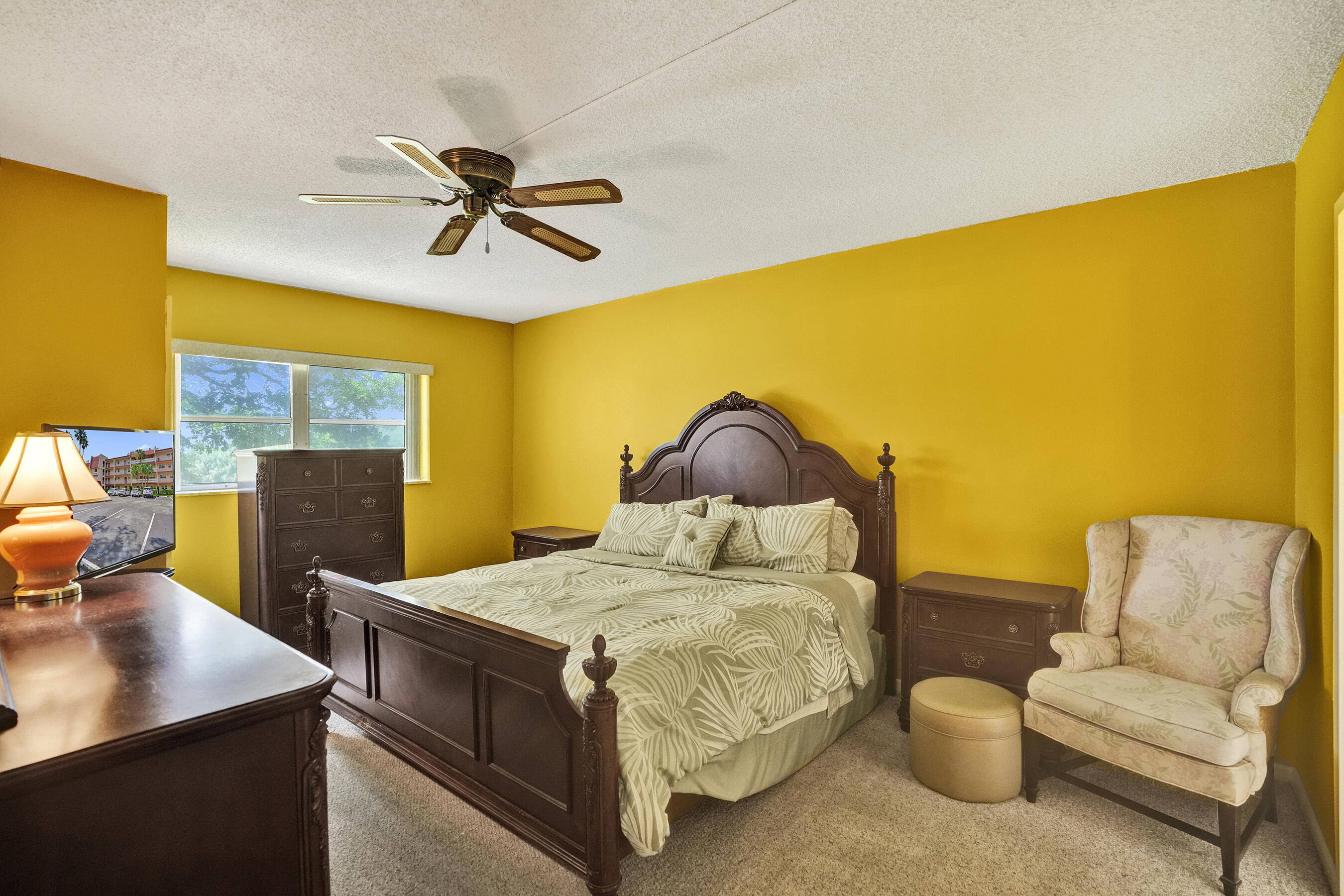 ORIOLE GOLF & TENNIS CLUB CONDO - Residential