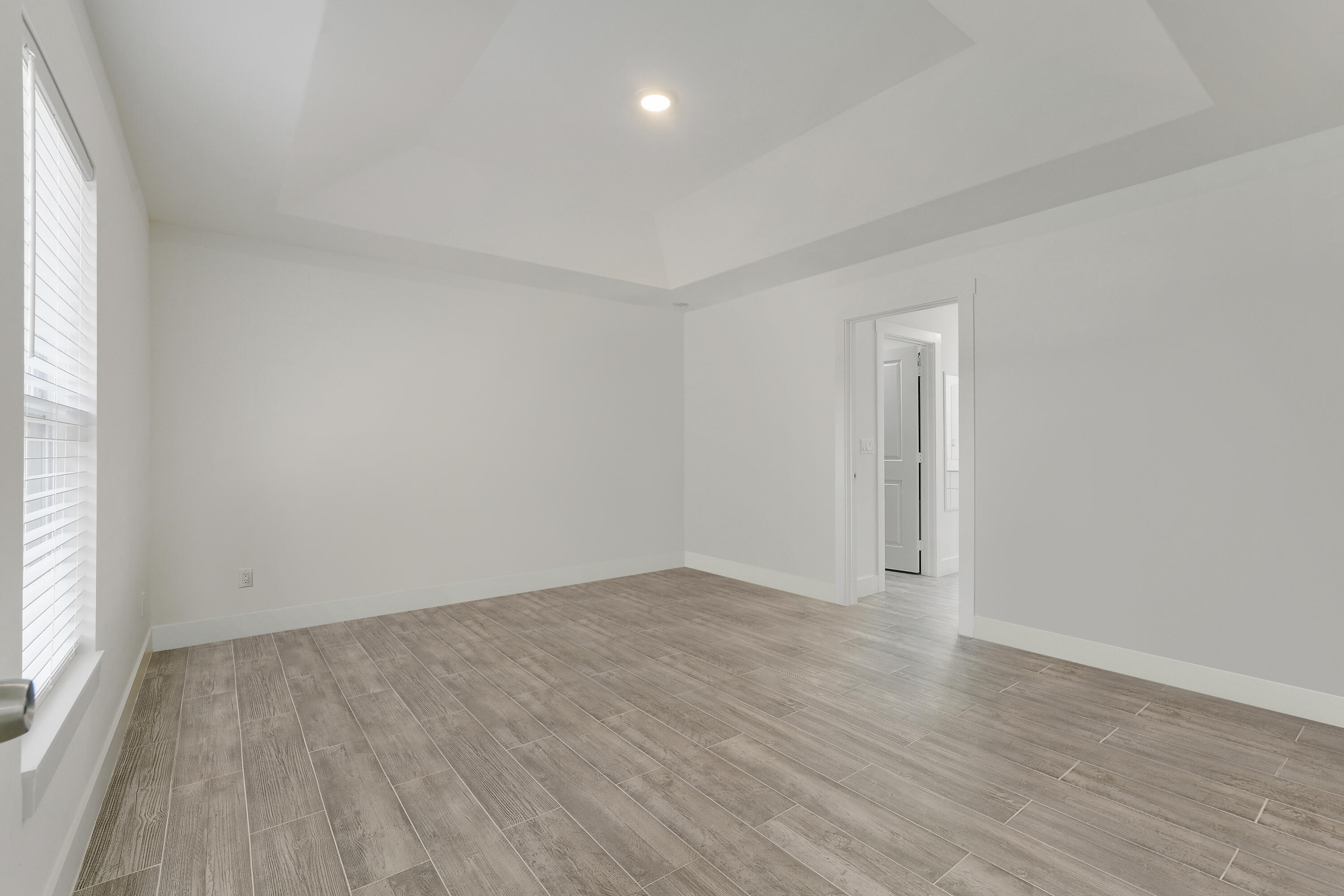 BASSWOOD UN 05 - Residential