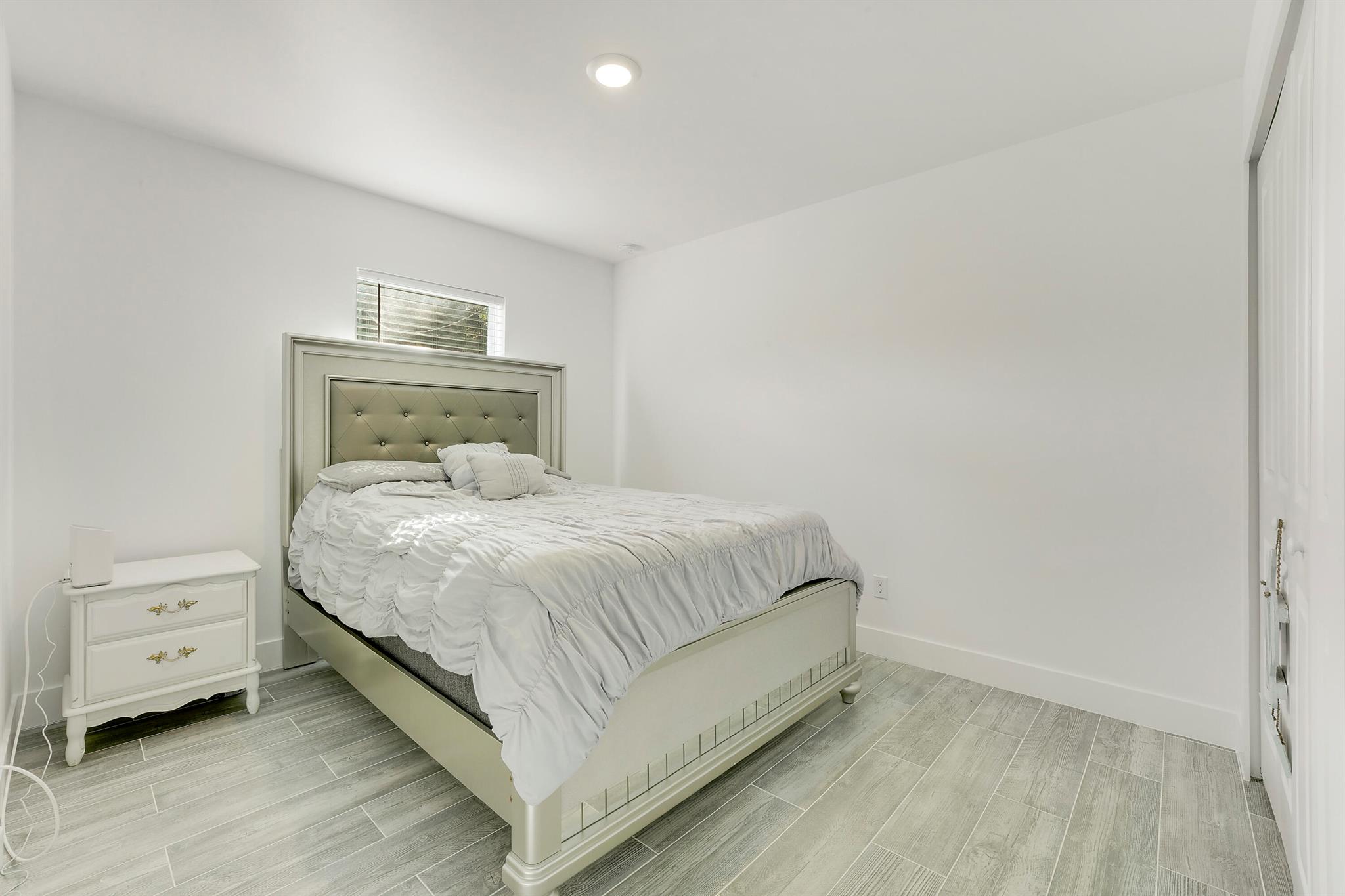 BASSWOOD UN 05 - Residential
