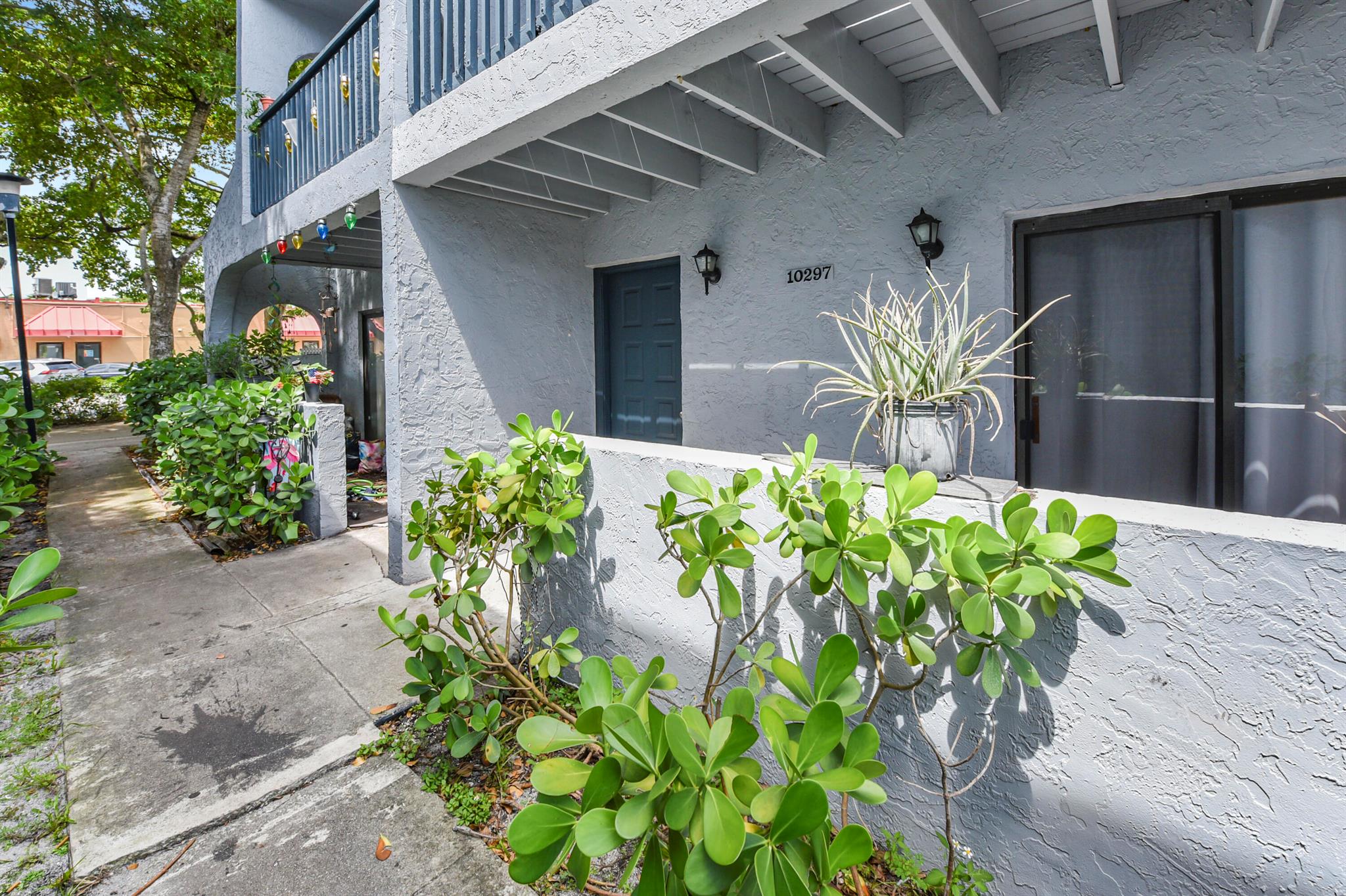 10297 NW 33rd Street 5-1