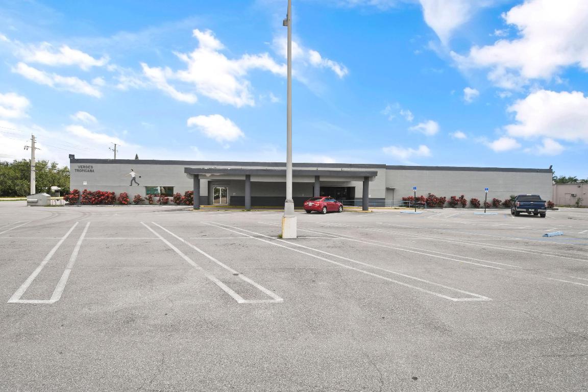 2500 N Florida Mango Road