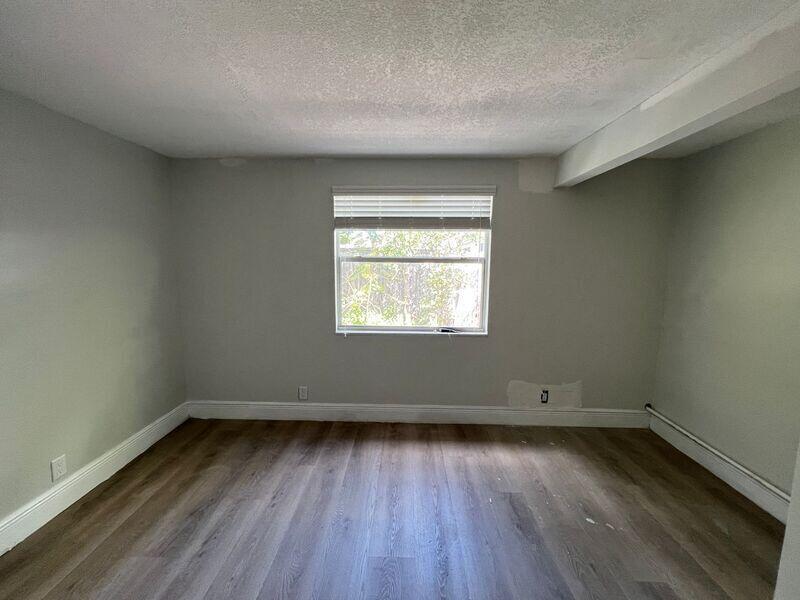 6511 Seminole Drive 2