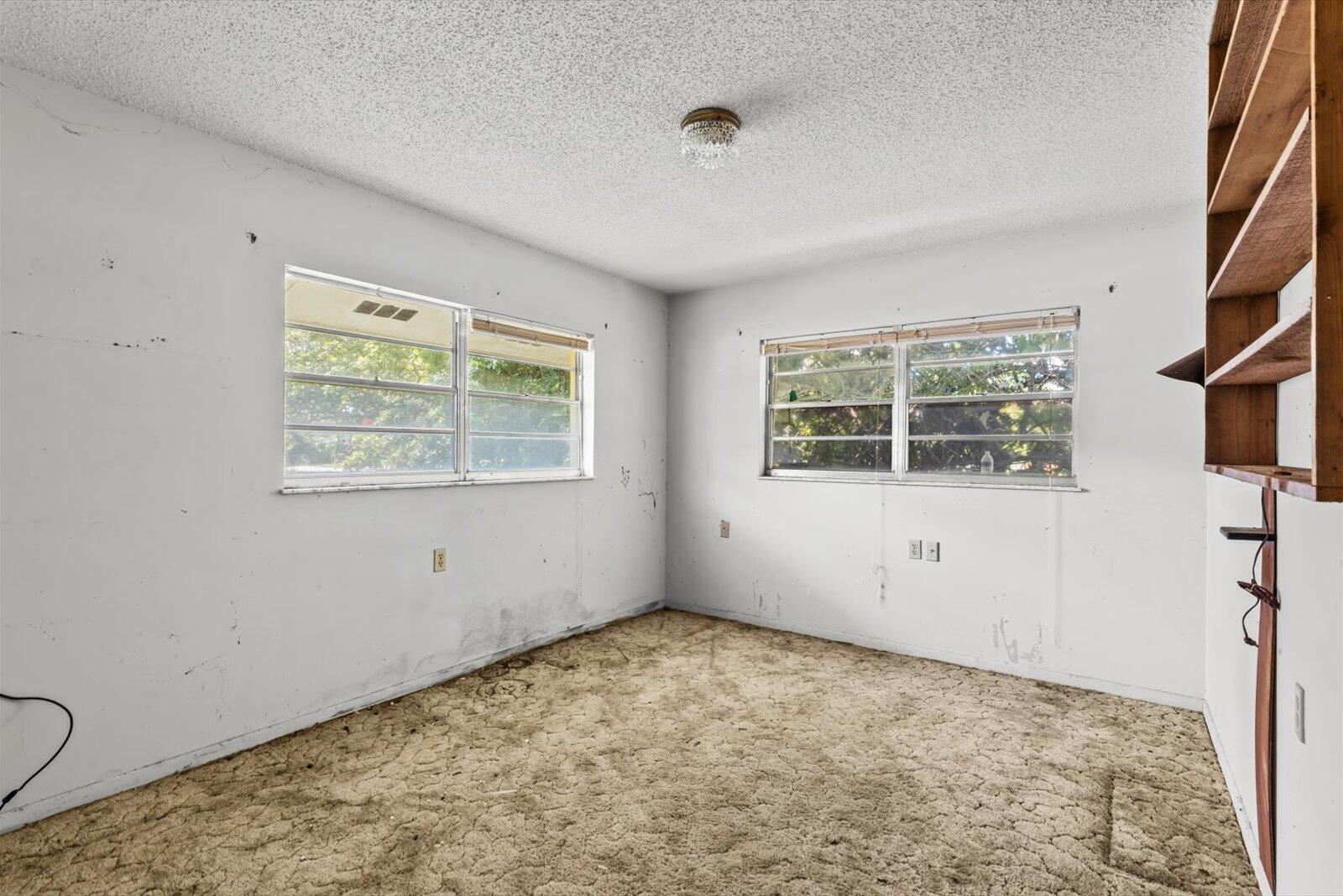 INDIAN RIVER ESTATES UNIT - Residential