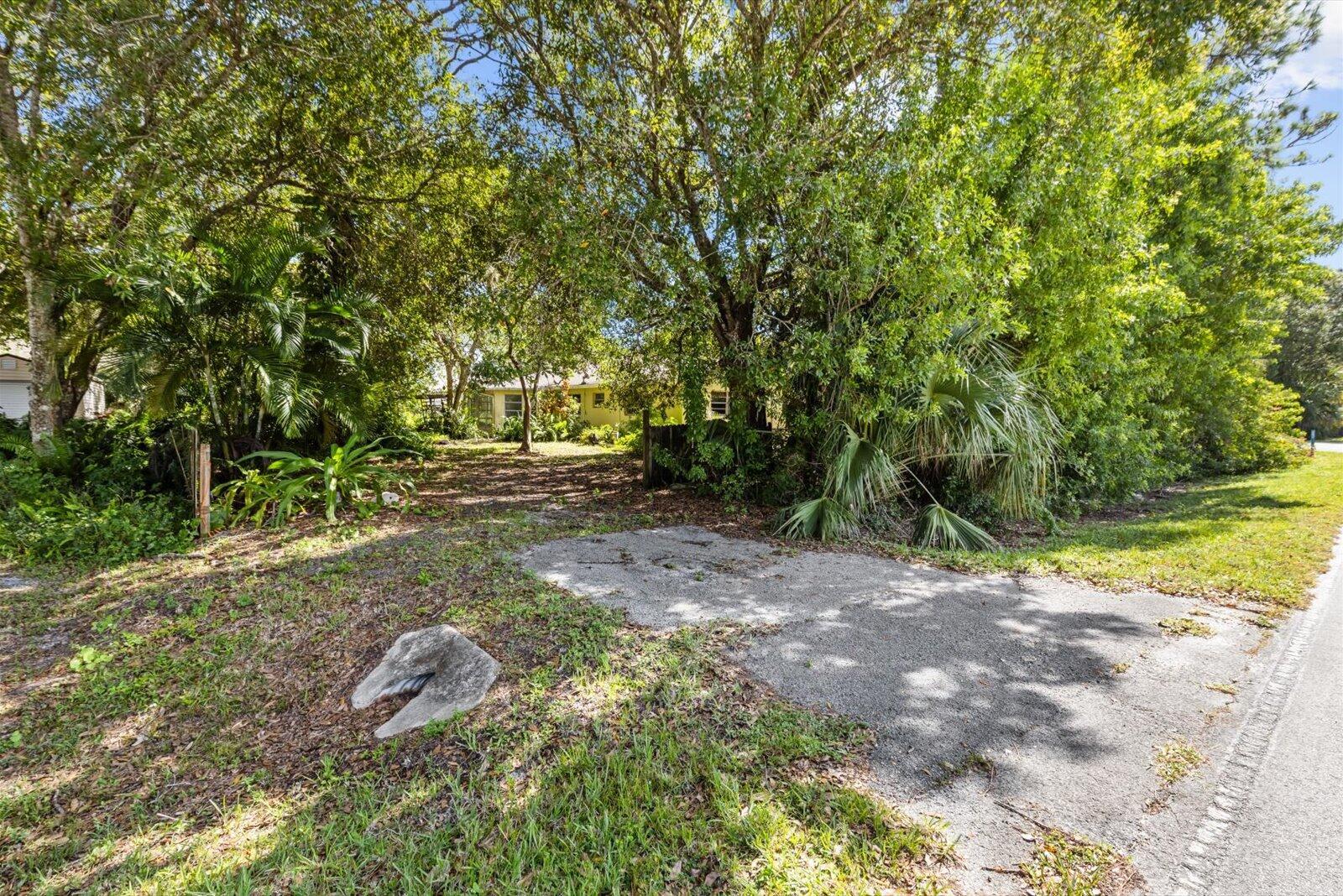 INDIAN RIVER ESTATES UNIT - Residential