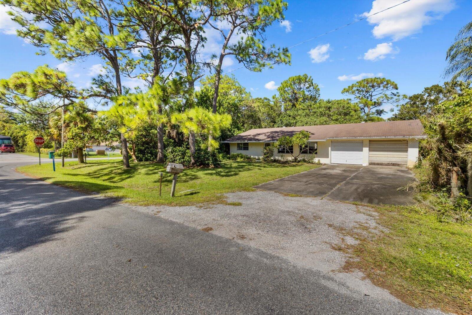 INDIAN RIVER ESTATES UNIT - Residential