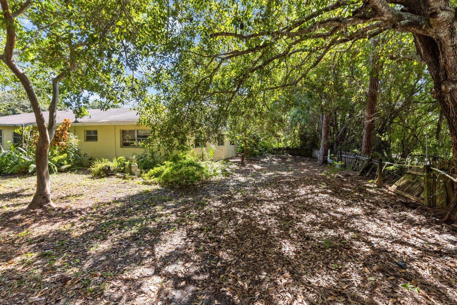 INDIAN RIVER ESTATES UNIT - Residential