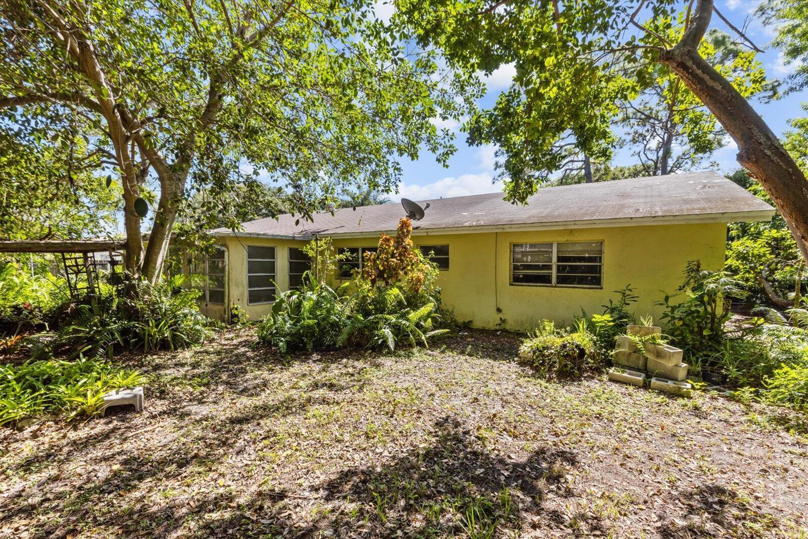 INDIAN RIVER ESTATES UNIT - Residential