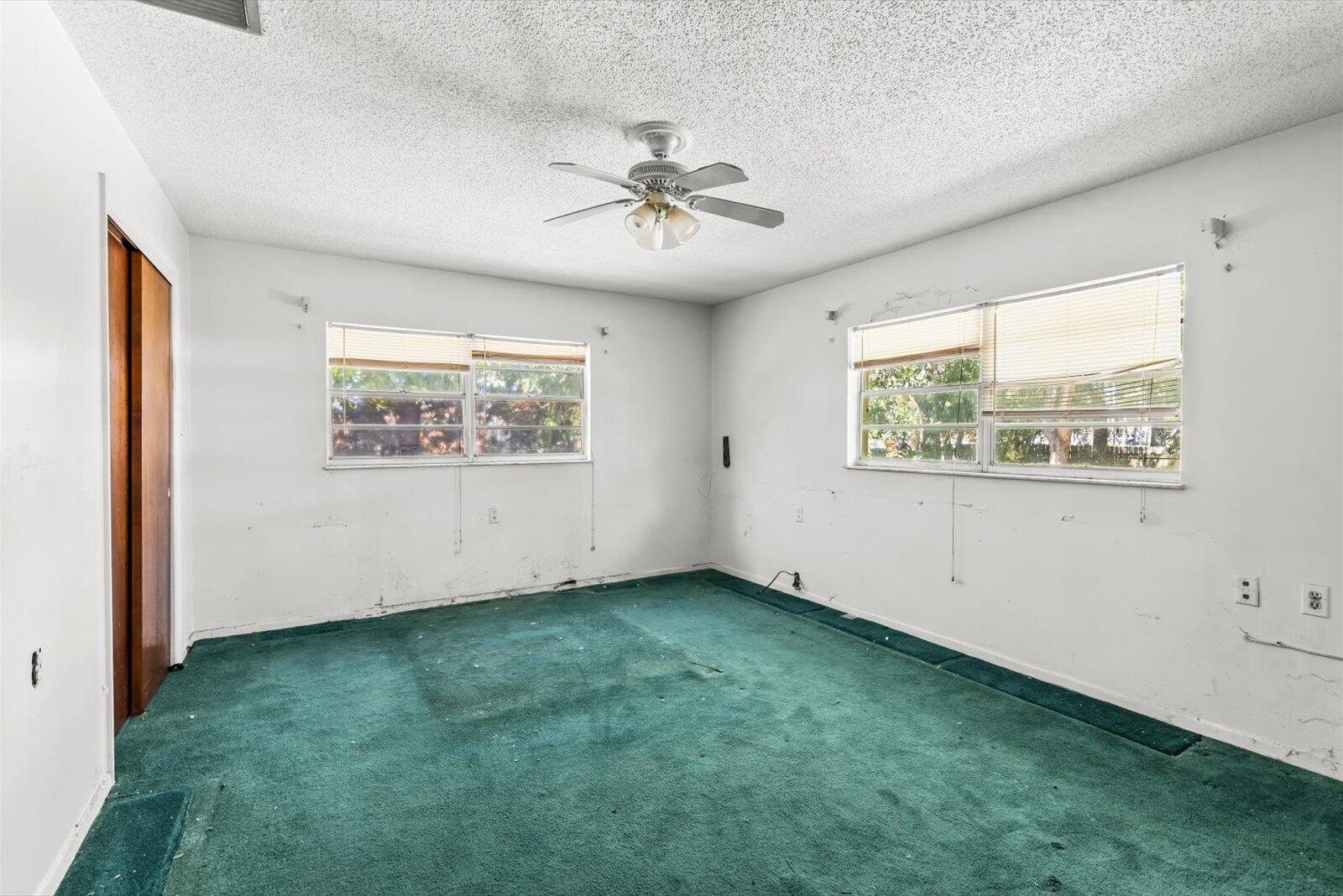 INDIAN RIVER ESTATES UNIT - Residential