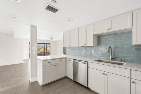 343 Oak Harbour Drive 343 Juno Beach FL 33408