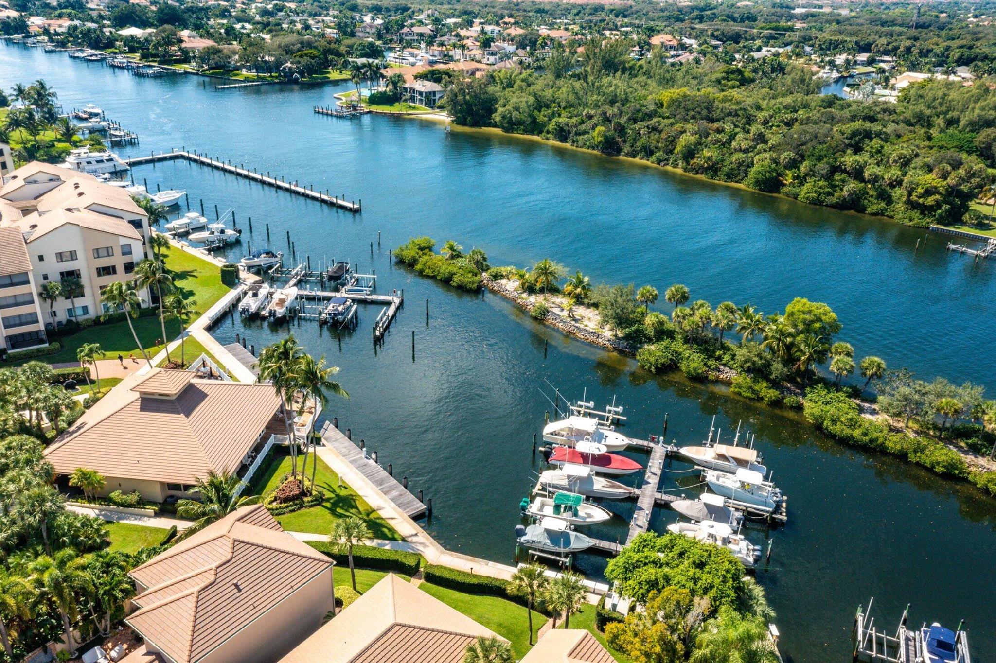 OAK HARBOUR - Residential