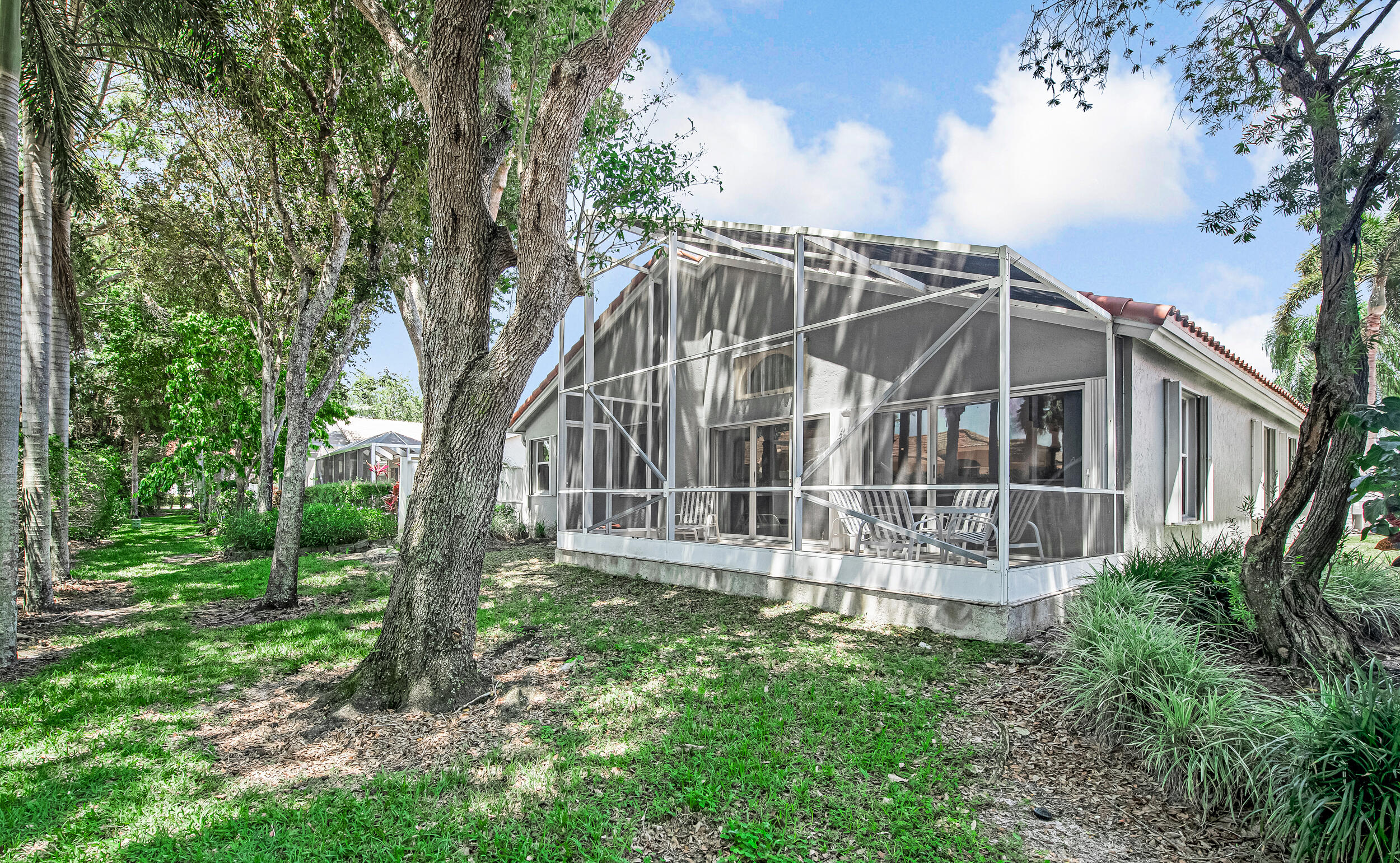 PALM ISLES - Residential