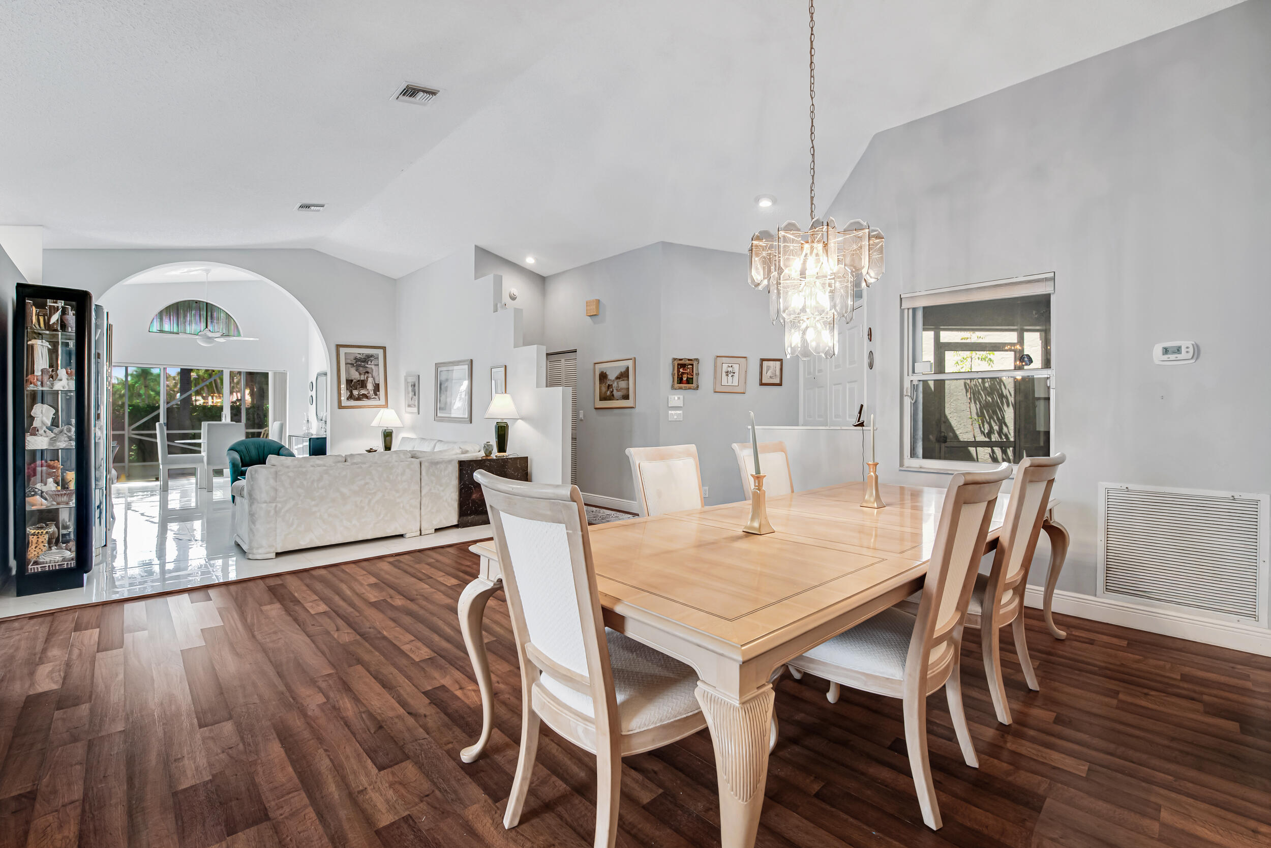 PALM ISLES - Residential