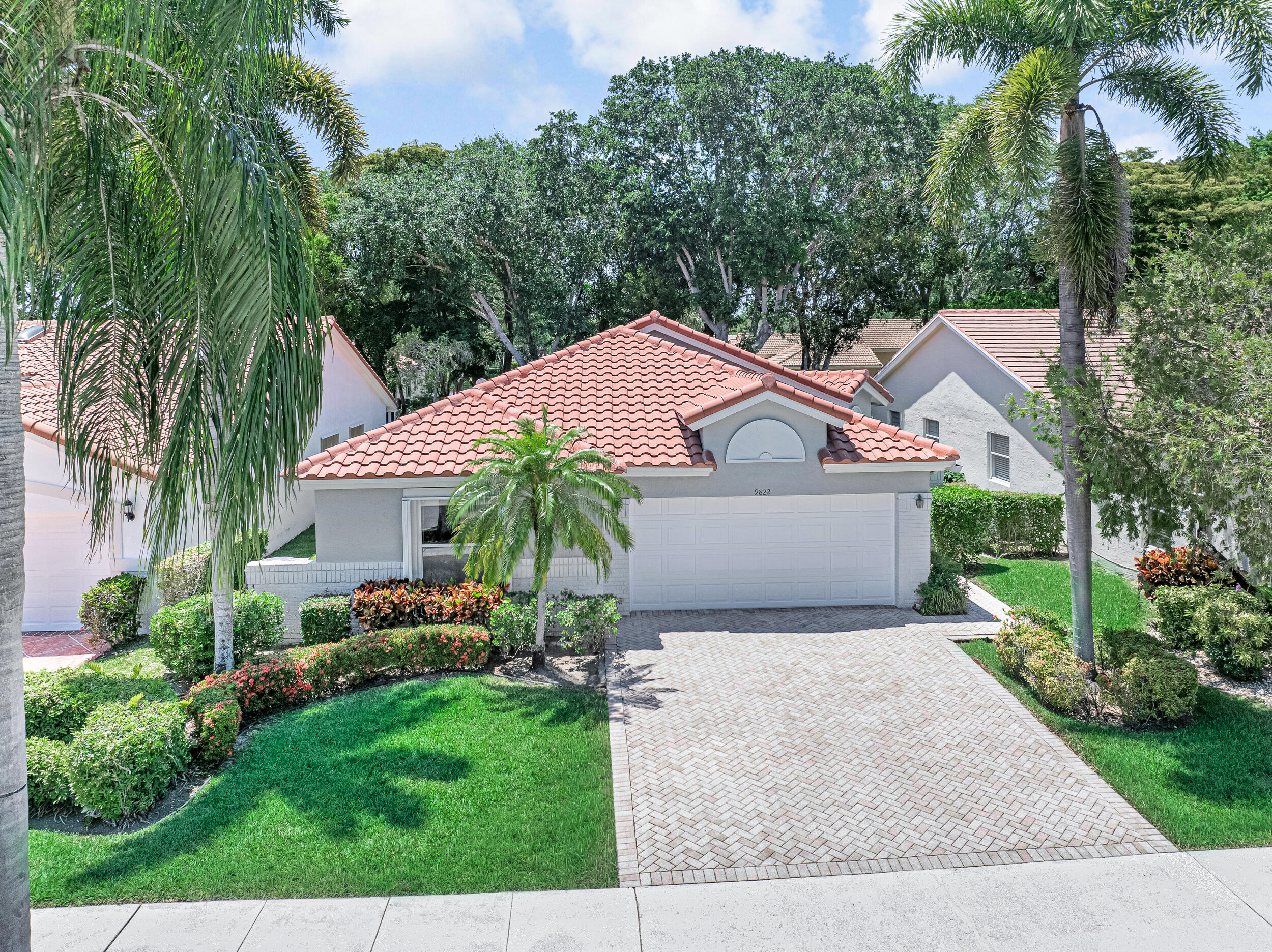 PALM ISLES - Residential
