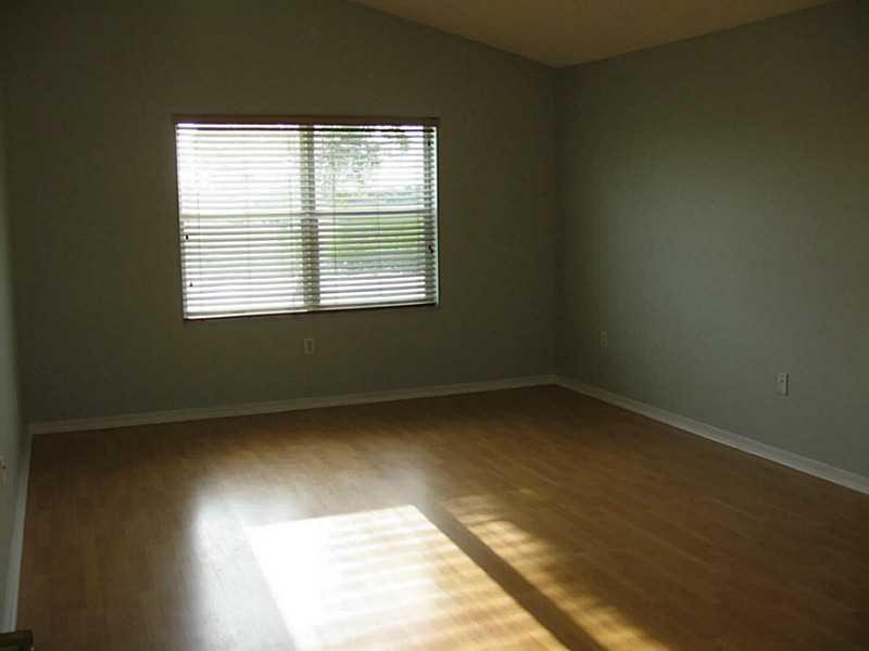 PEMBROKE FALLS PHASE 7 16 - Residential Lease