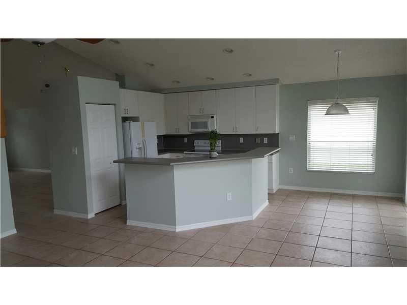 PEMBROKE FALLS PHASE 7 16 - Residential Lease