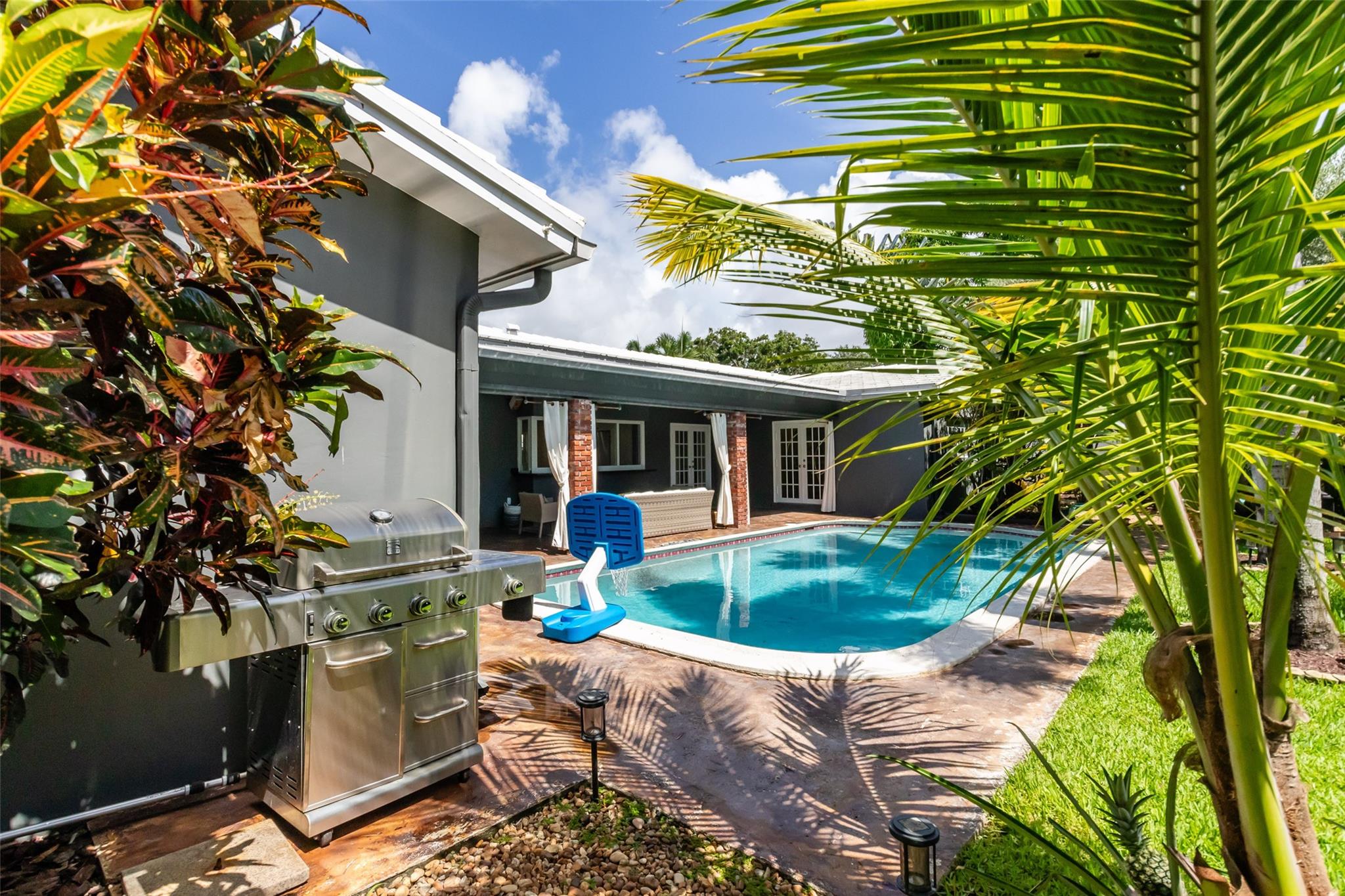 Coral Ridge Country Club - Residential